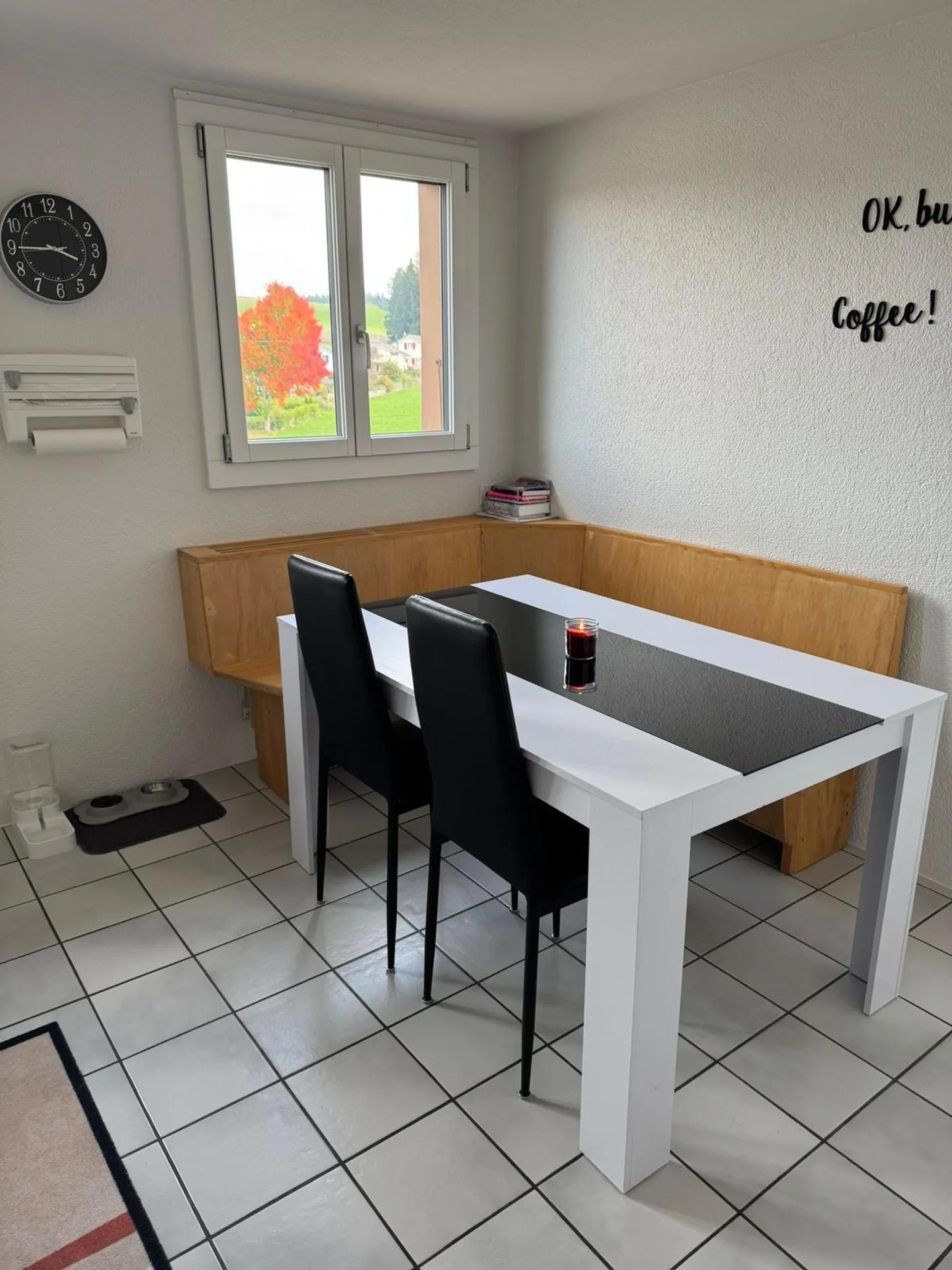 Spacious 4.5 Room Attic Apartment in Weier near Affoltern - Photo 6 of 14