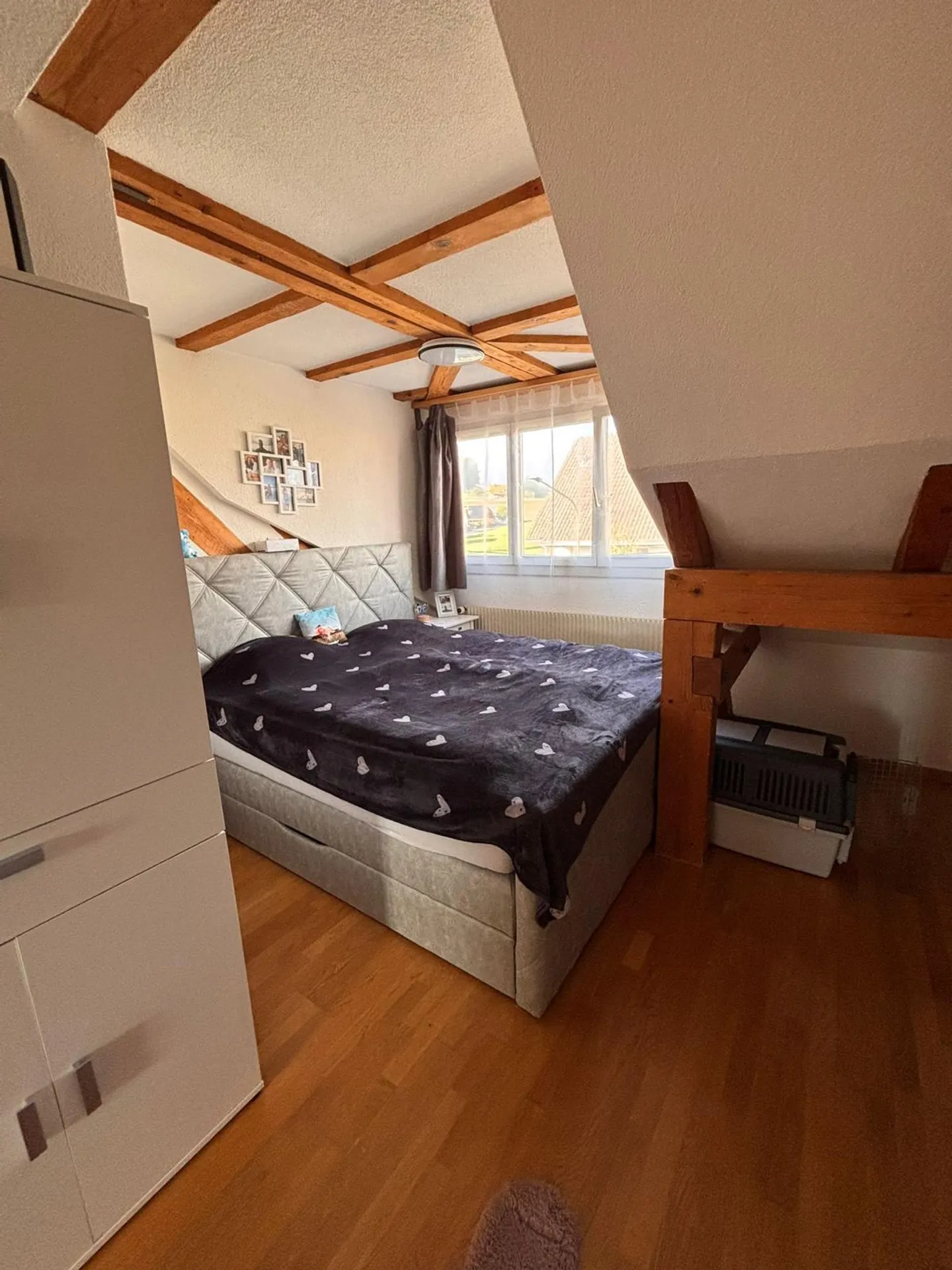 Spacious 4.5 Room Attic Apartment in Weier near Affoltern - Photo 9 of 14