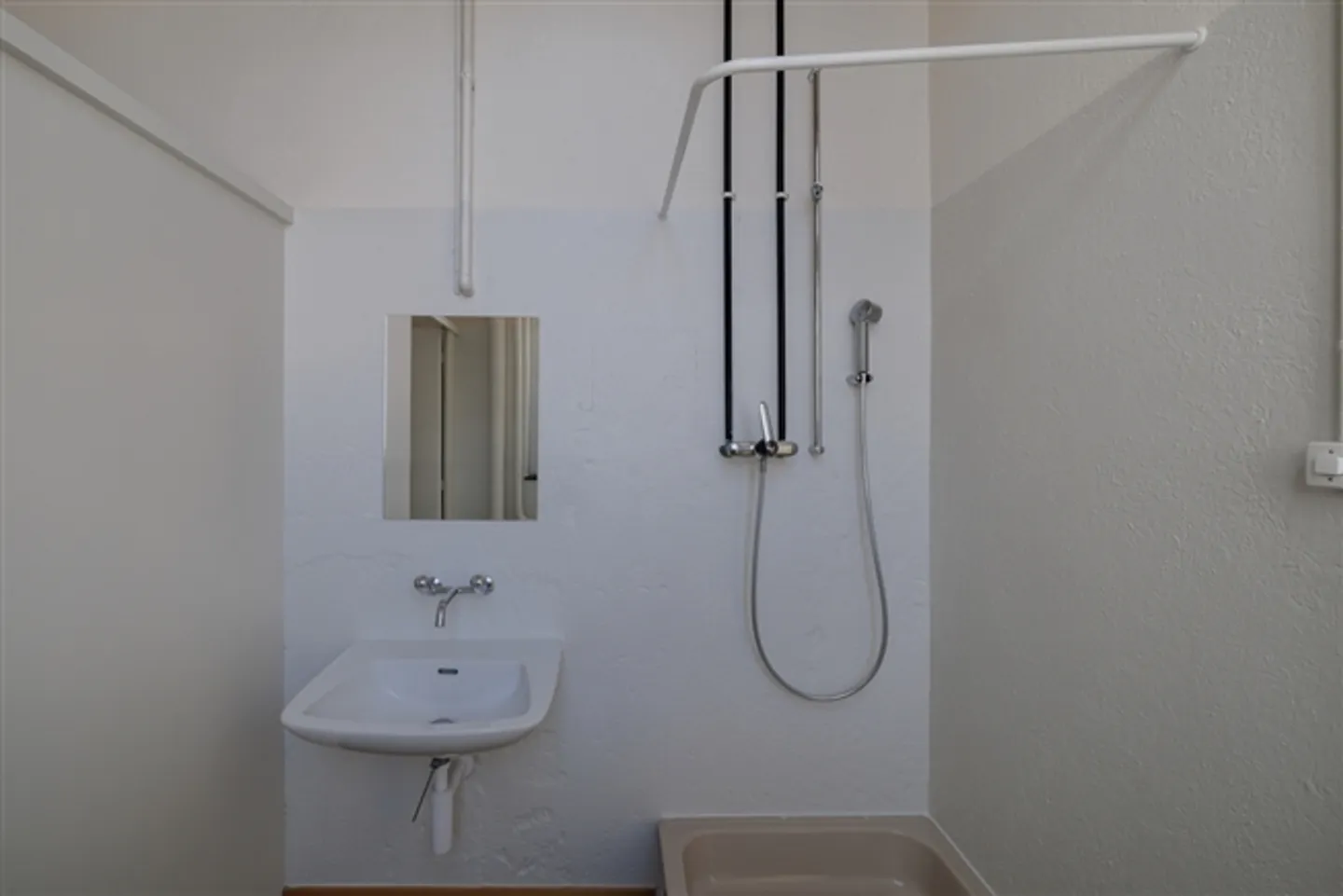 «Gewerbefläche mit Charme und vielseitigen Möglichkeiten» - Foto 11 von 13