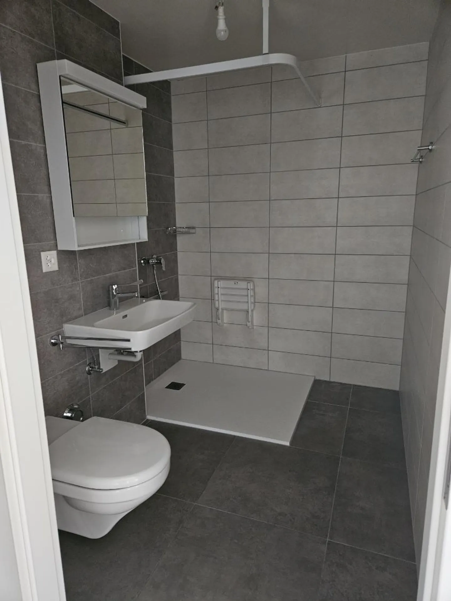 Appartamento 2.5 stanze - Foto 2 di 10