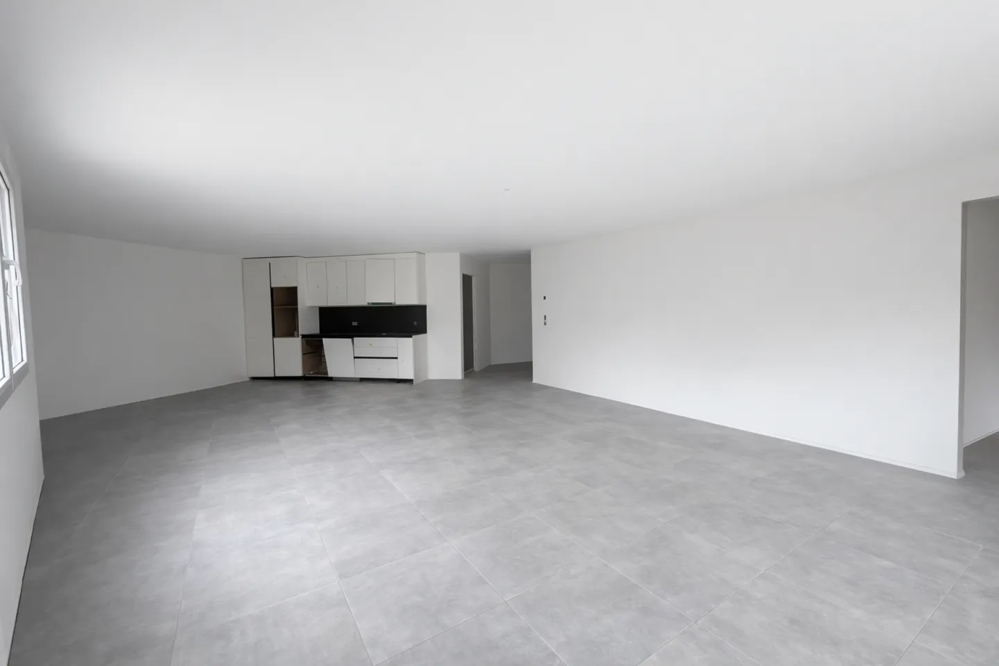 Modernes Erdgeschoss-Apartment - Foto 1 von 5