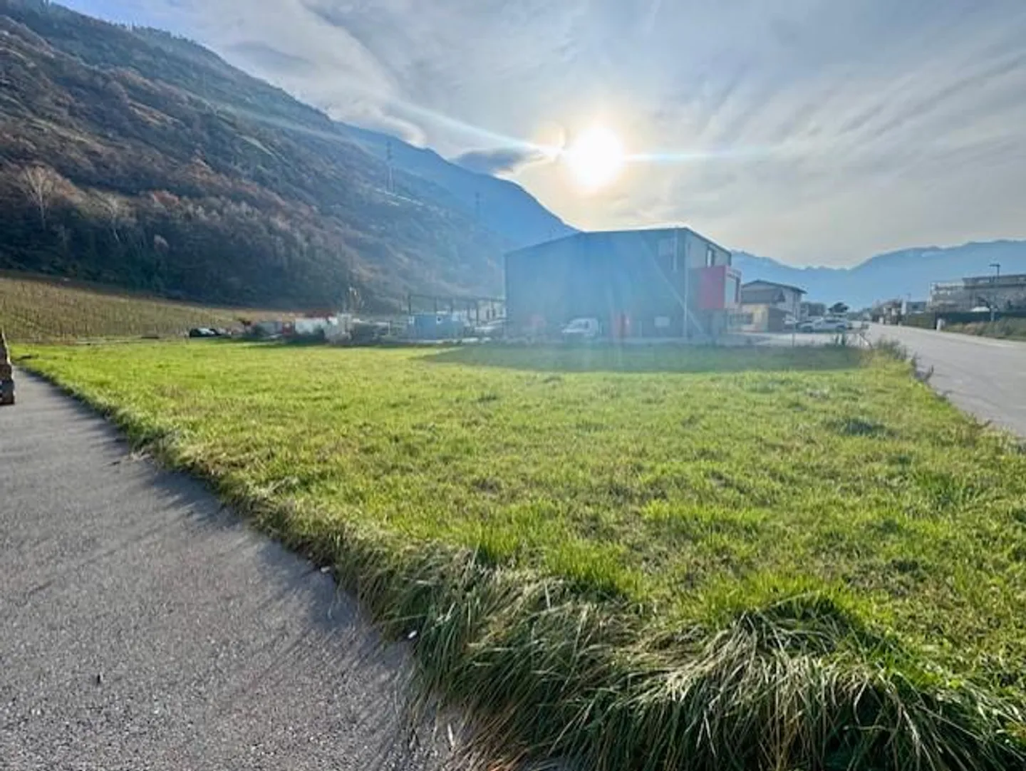 Commercial à vendre - Photo 2 sur 3