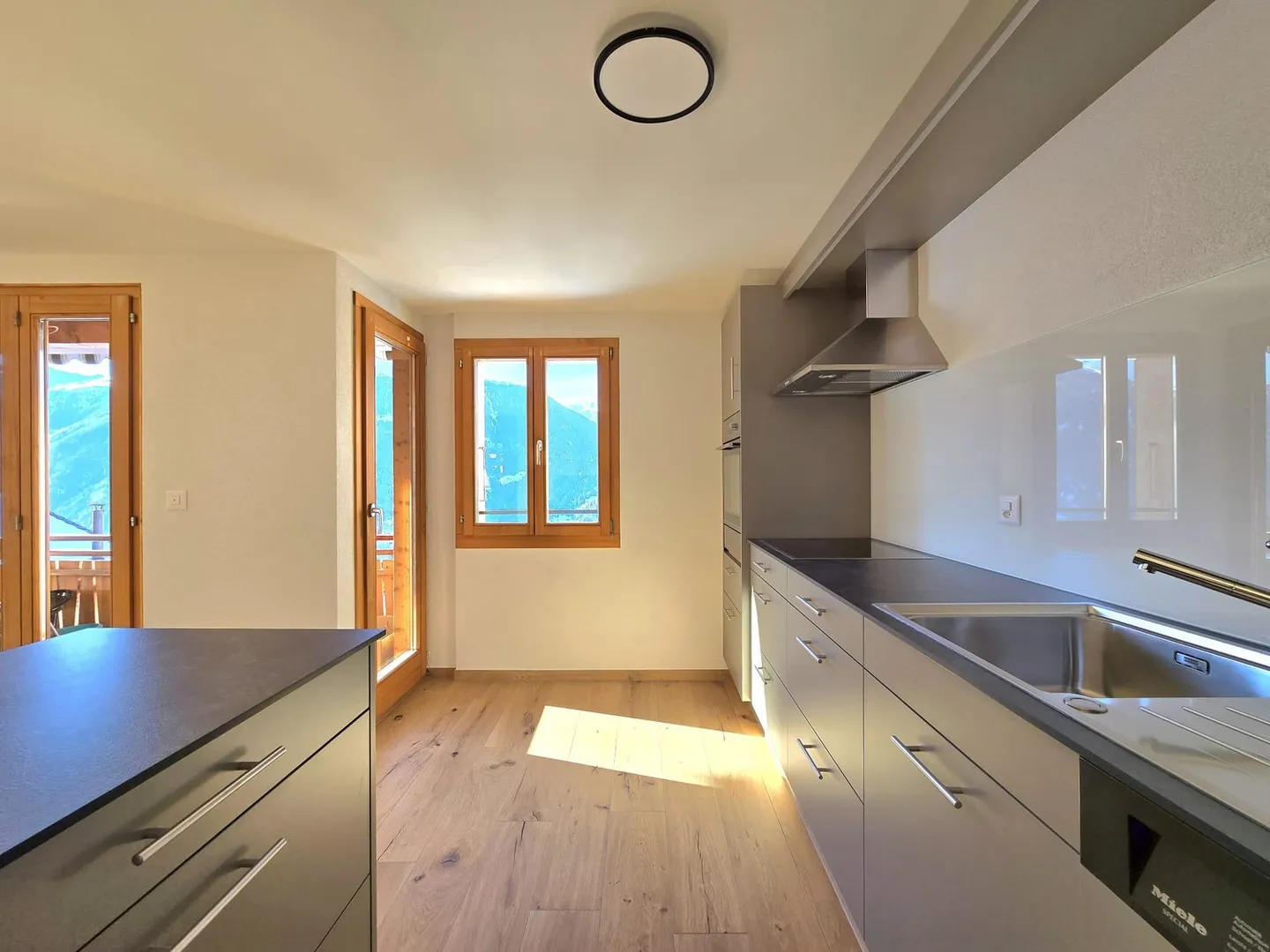 Magnifique appartement en duplex 4.5 pièces à Suen (St-Martin) Val d'Hérens - Photo 6 sur 20