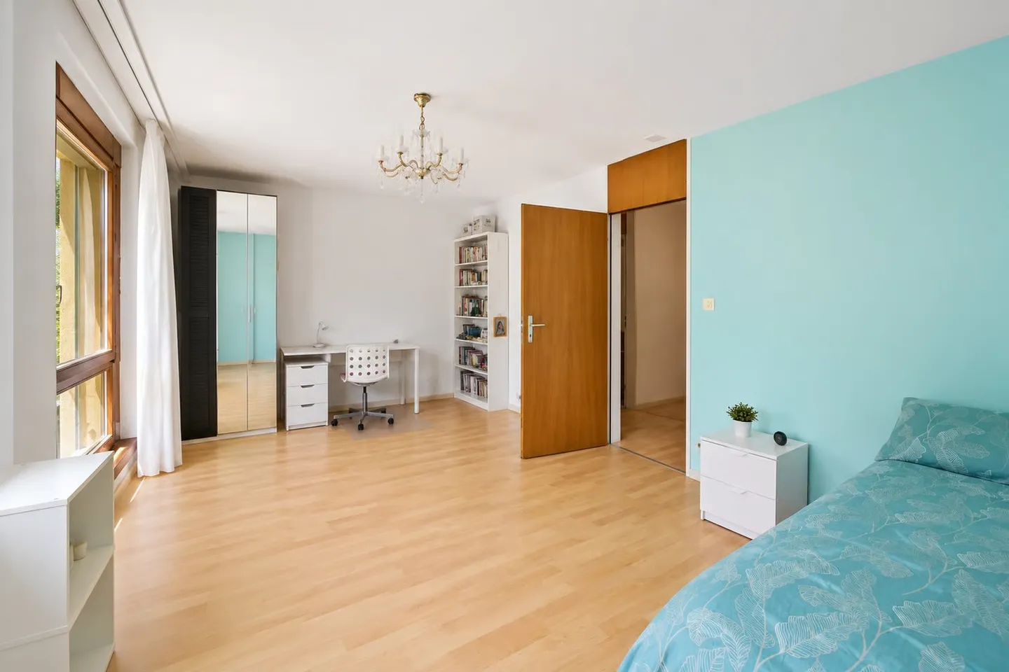 Charmantes Einfamilienhaus in Zürich - Foto 6 von 17