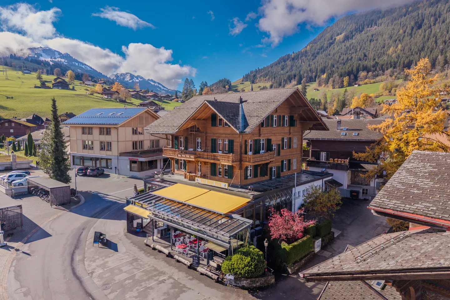 Immeuble mixte - Photo 1 sur 11