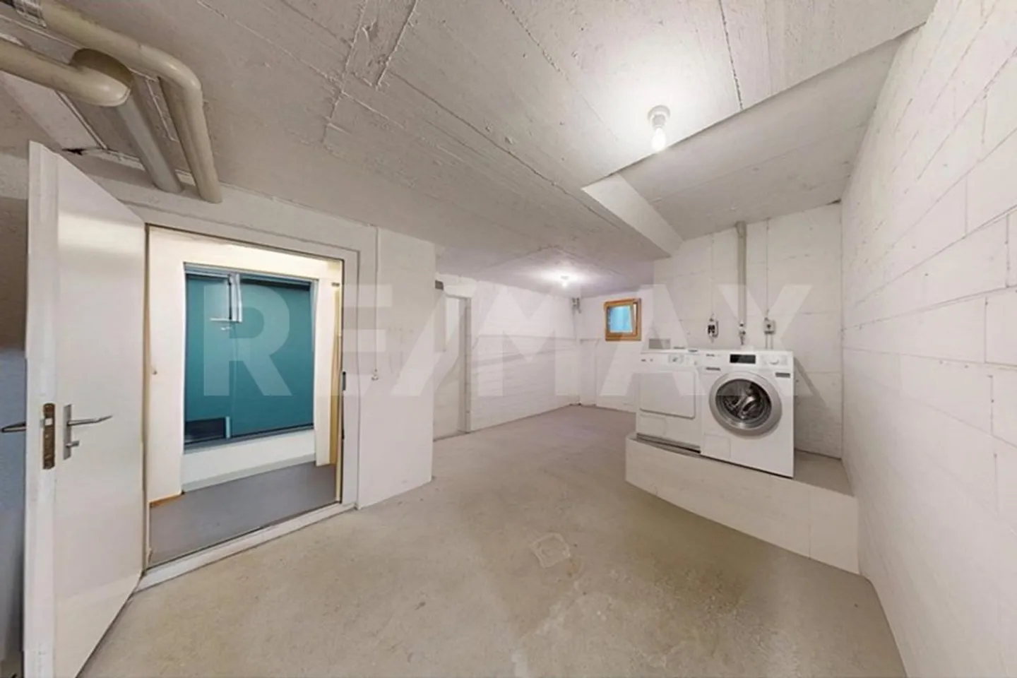 Einfamilienhaus am Waldrand und doch zentral. - Foto 7 von 11