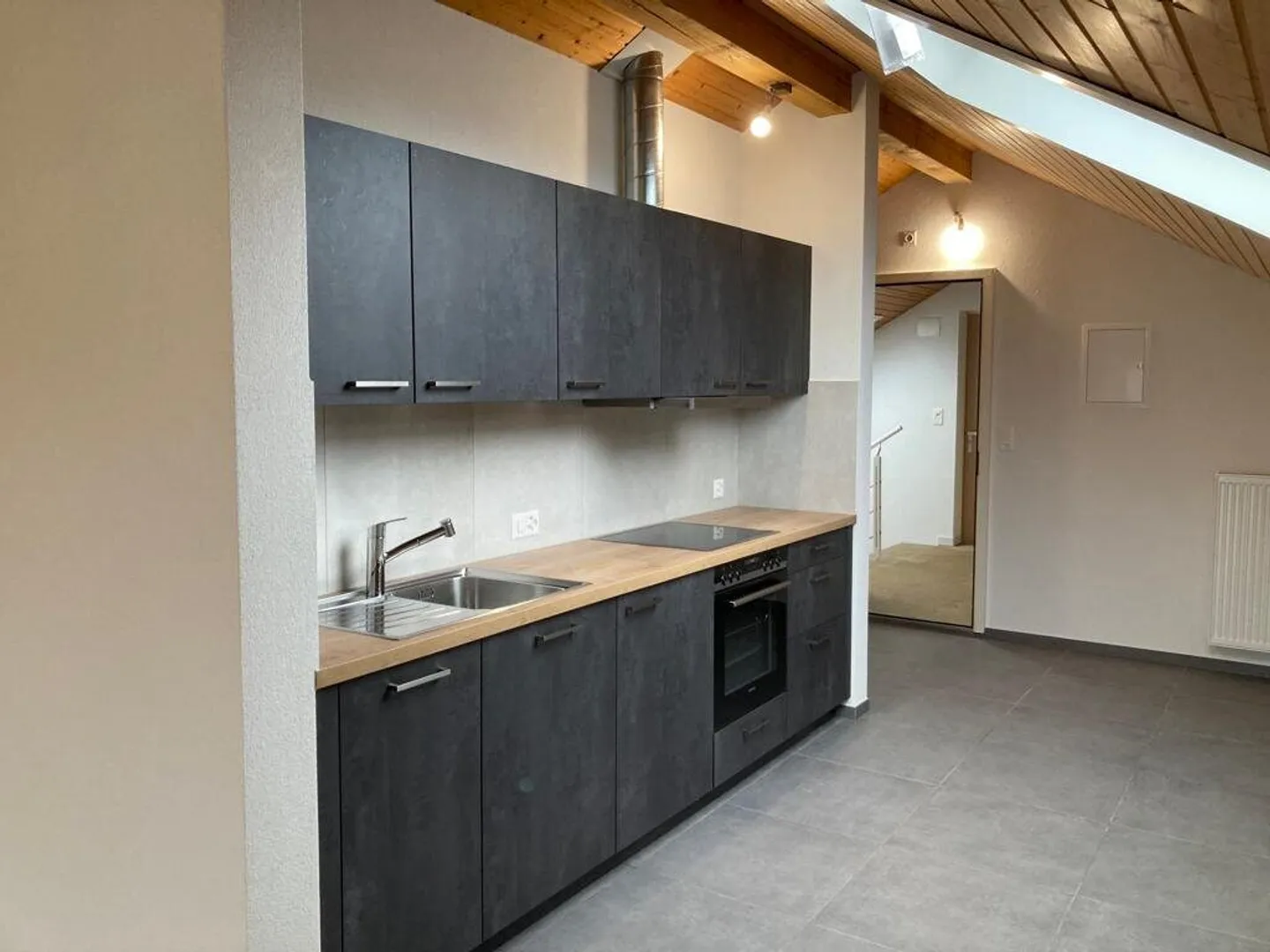 Charmantes Studio in Delémont - Foto 1 von 9