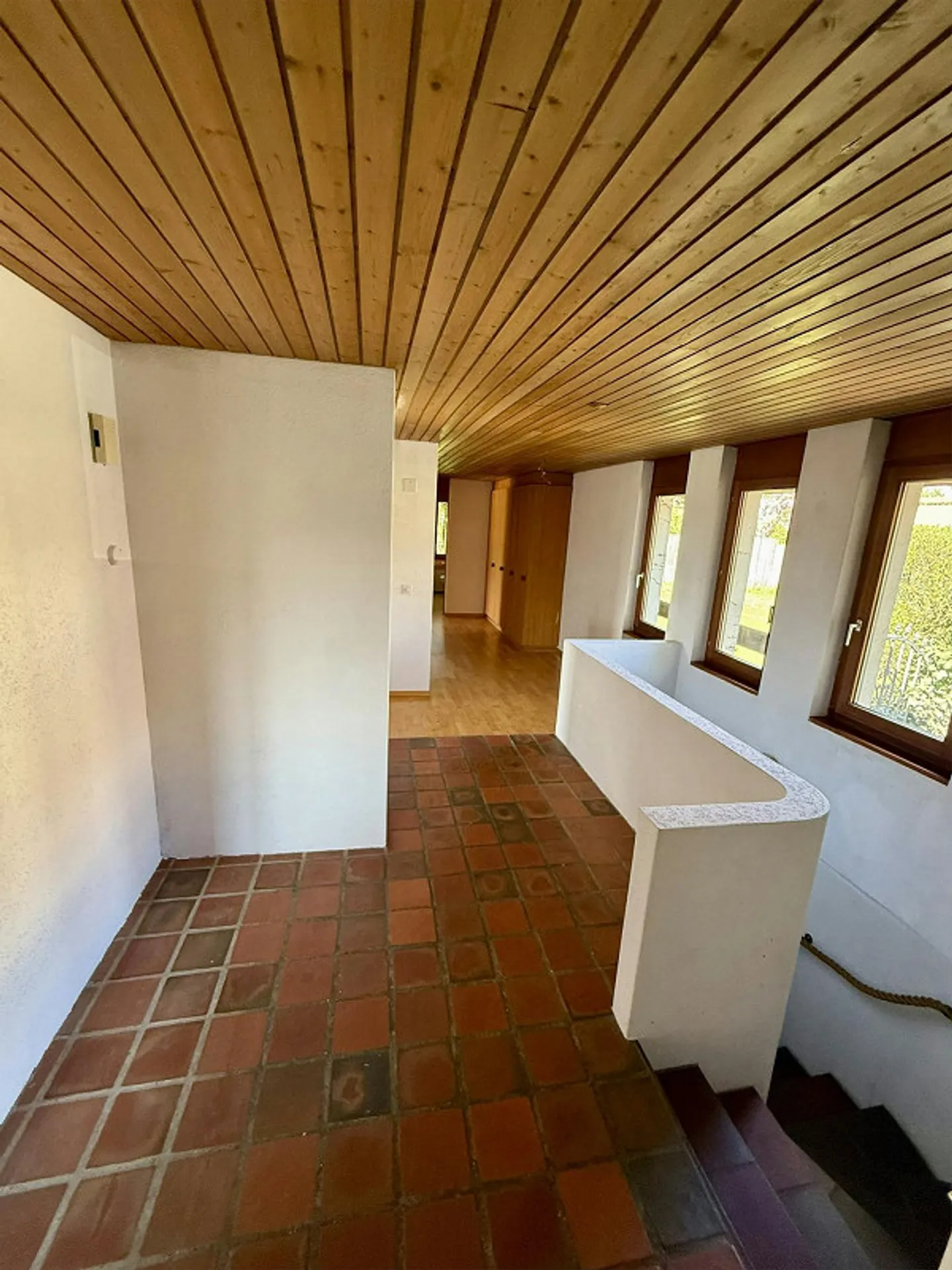 Casa unifamiliare indipendente in stile bungalow su ampio terreno - Foto 11 di 13