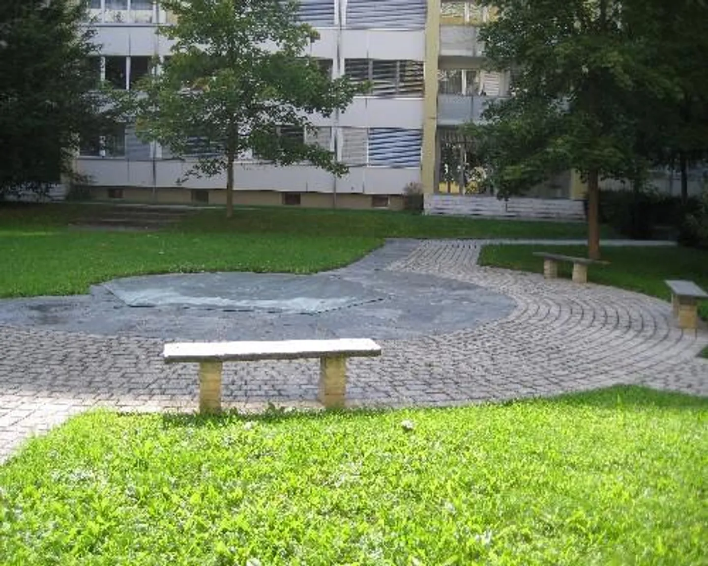 Well-maintained 4-room apartment in Gellert! - Photo 2 of 7
