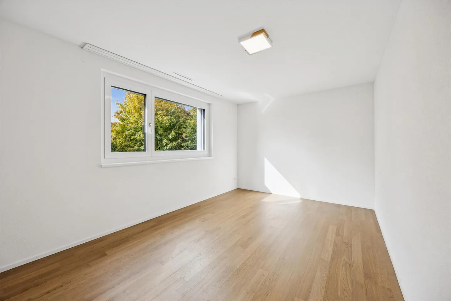 Exclusive climate comfort penthouse apartment with 220 m2 of space to dream! - Photo 13 of 29