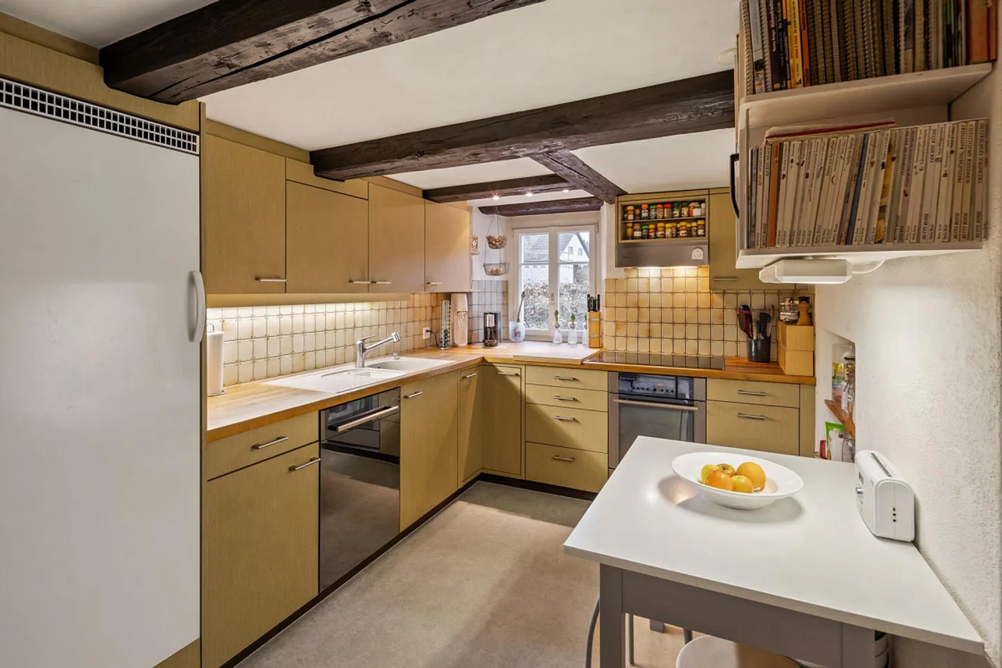 Maison de coin historique avec idylle de jardin et offre d'espace généreux - Photo 4 sur 30