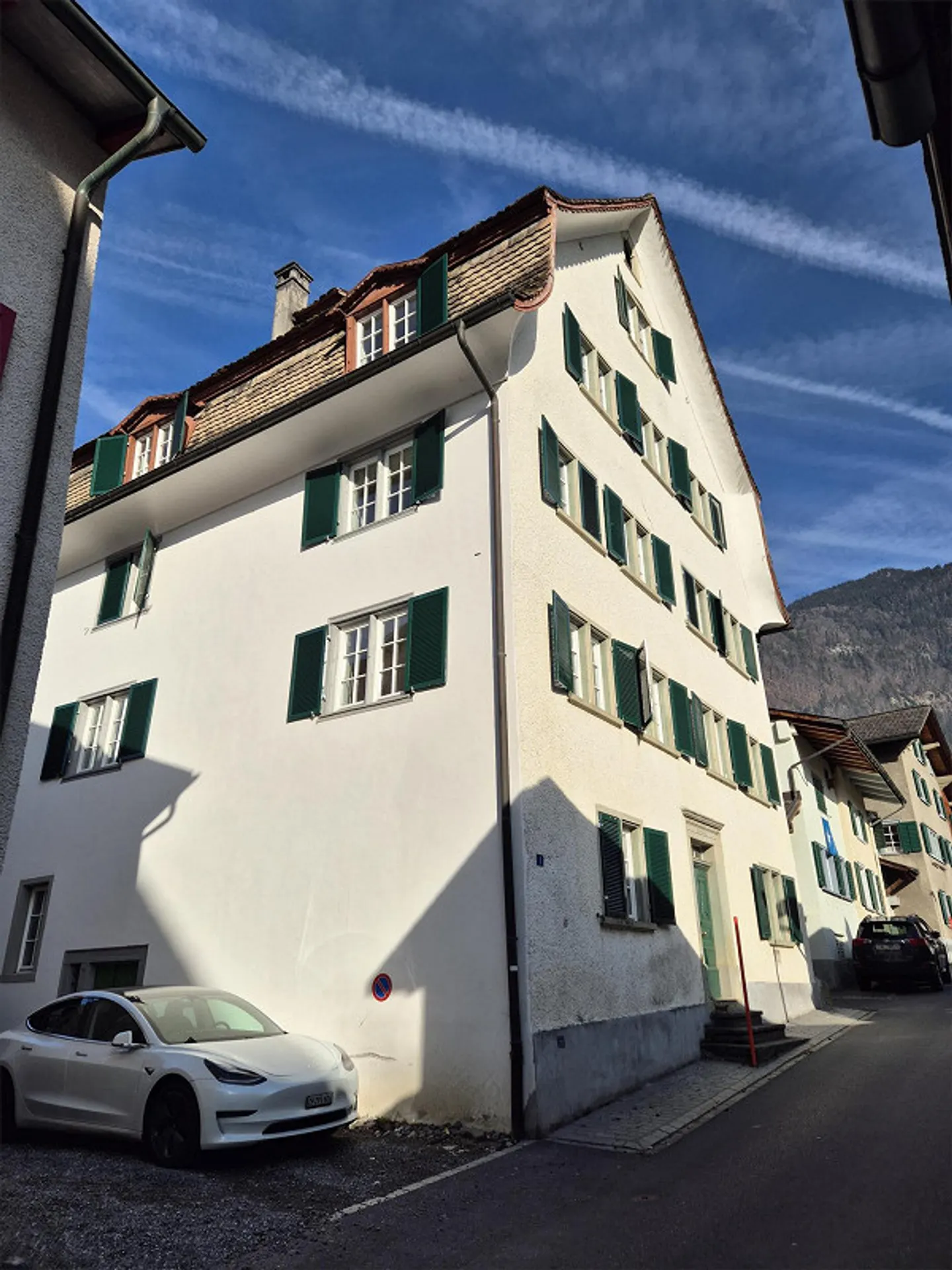 Appartement ancien de 2,5 pièces élégant à Mollis - Photo 7 sur 11