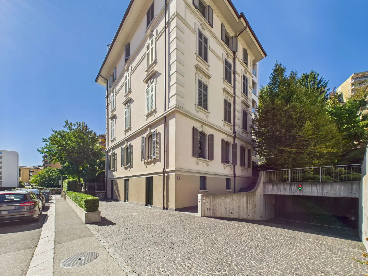 Appartamento elegante di 4,5 stanze con due bagni nel centro di Lugano - Foto 18 di 18