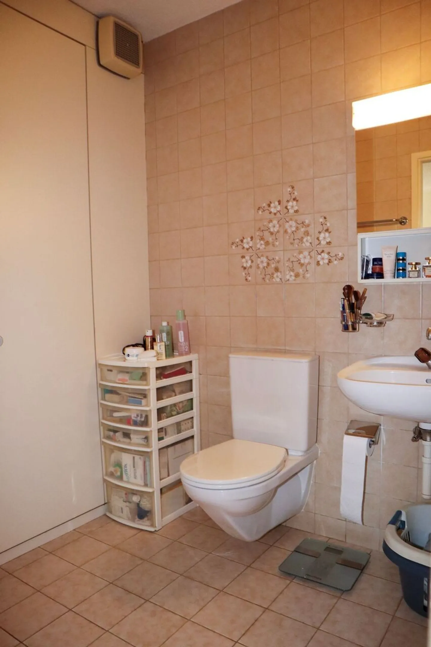 Living where others vacation - Photo 11 of 12