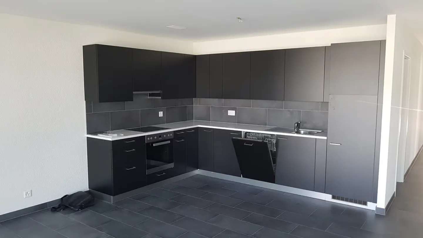 Appartement Charmant avec Balcon - Photo 3 sur 12