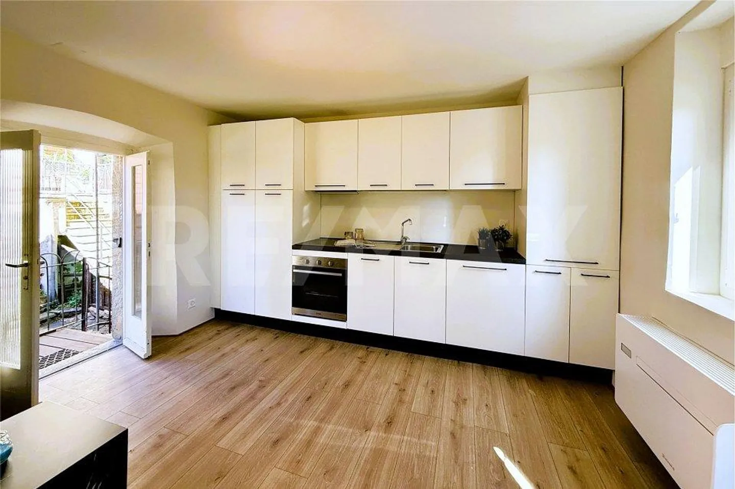 Rustique de 2 pièces dans le noyau - Photo 4 sur 12