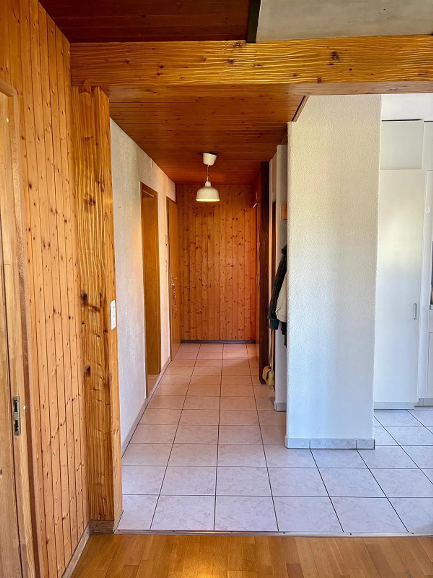 Gemütliche Wohnung mit Flussblick - verfügbar ab 1.12.2026 - Photo 6 sur 14