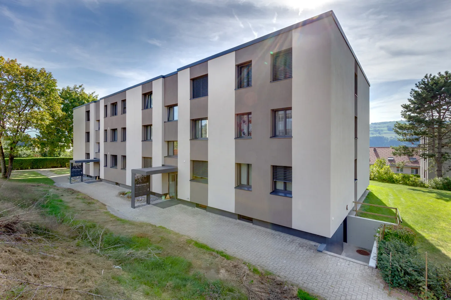 Modernes Apartment mit Aussicht - Foto 2 von 11