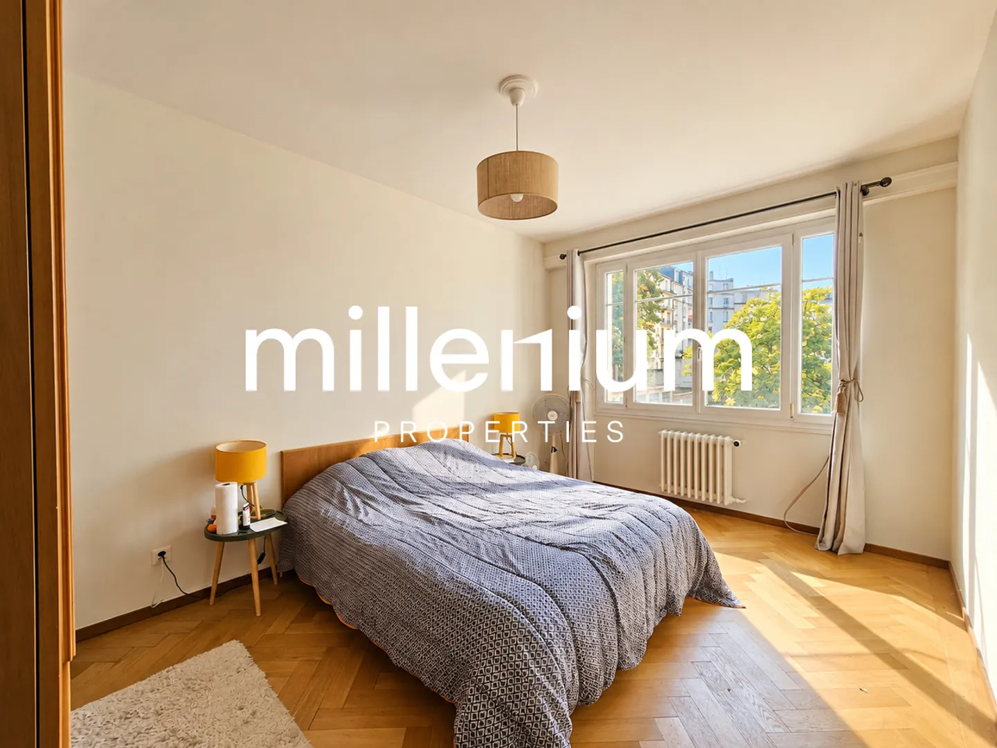 Magnificent furnished apartment of 90 m2 renovated in Pâquis, close to the lake - Photo 3 of 5