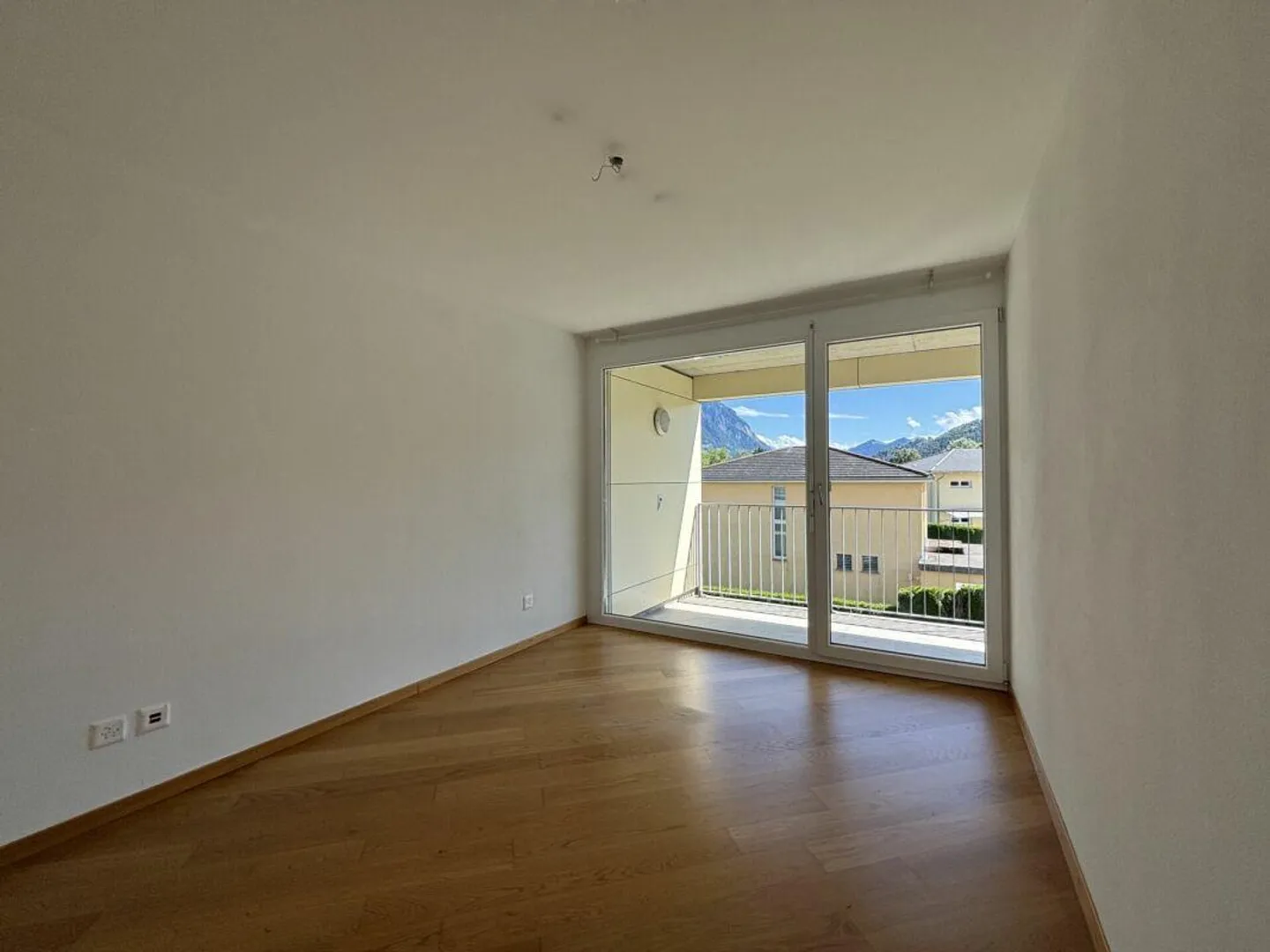 3 ½ Room Apartment 2nd Floor A8 - Photo 5 of 11