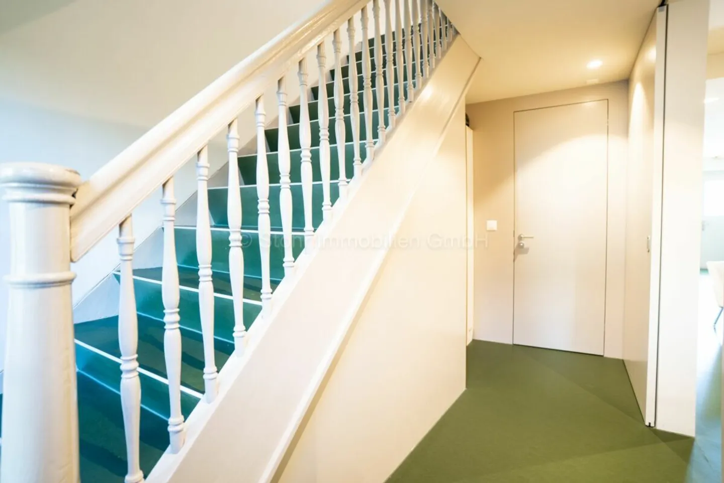 Fully Renovated 6.5-Room Middle House with Historic Character in Oberwinterthur - Photo 21 of 31