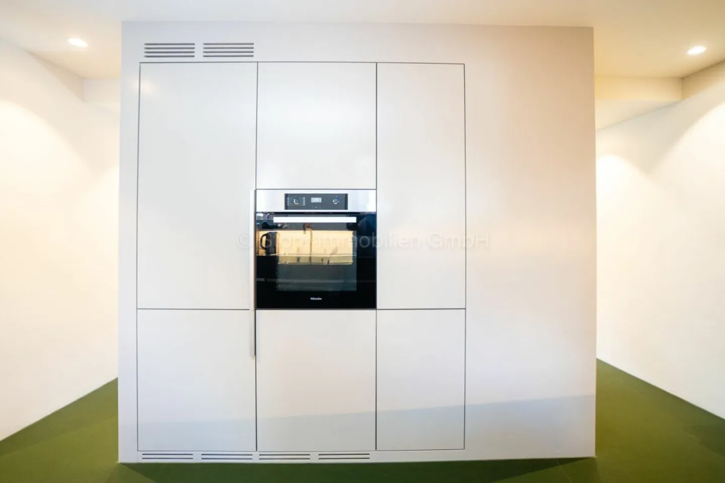 Fully Renovated 6.5-Room Middle House with Historic Character in Oberwinterthur - Photo 22 of 31