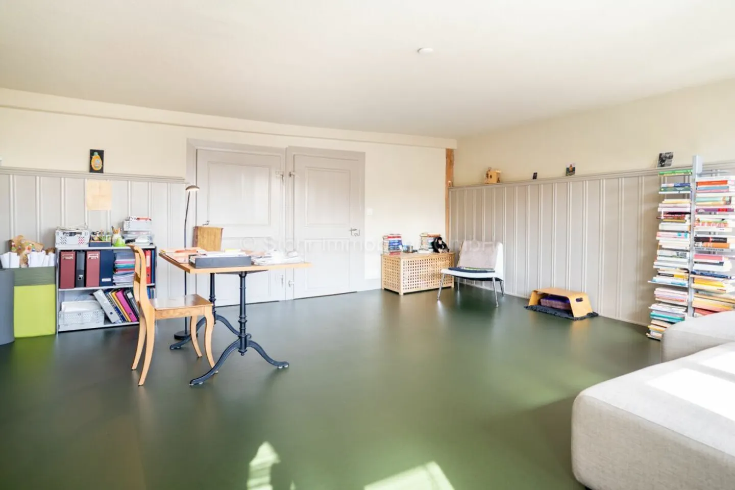 Fully Renovated 6.5-Room Middle House with Historic Character in Oberwinterthur - Photo 24 of 31