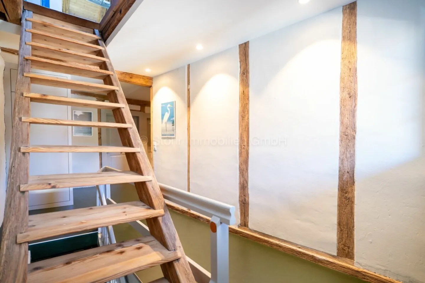 Fully Renovated 6.5-Room Middle House with Historic Character in Oberwinterthur - Photo 28 of 31