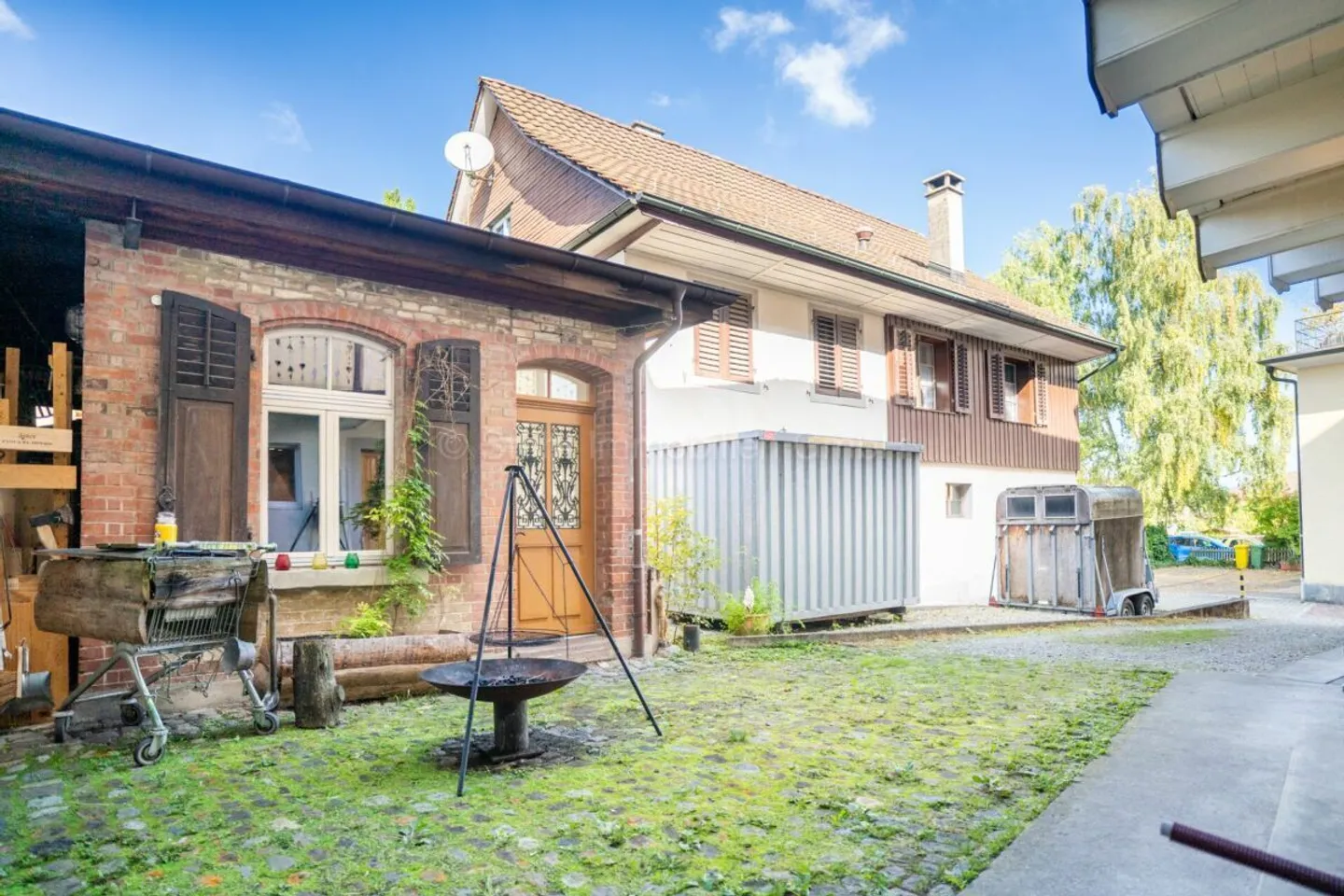 Fully Renovated 6.5-Room Middle House with Historic Character in Oberwinterthur - Photo 31 of 31
