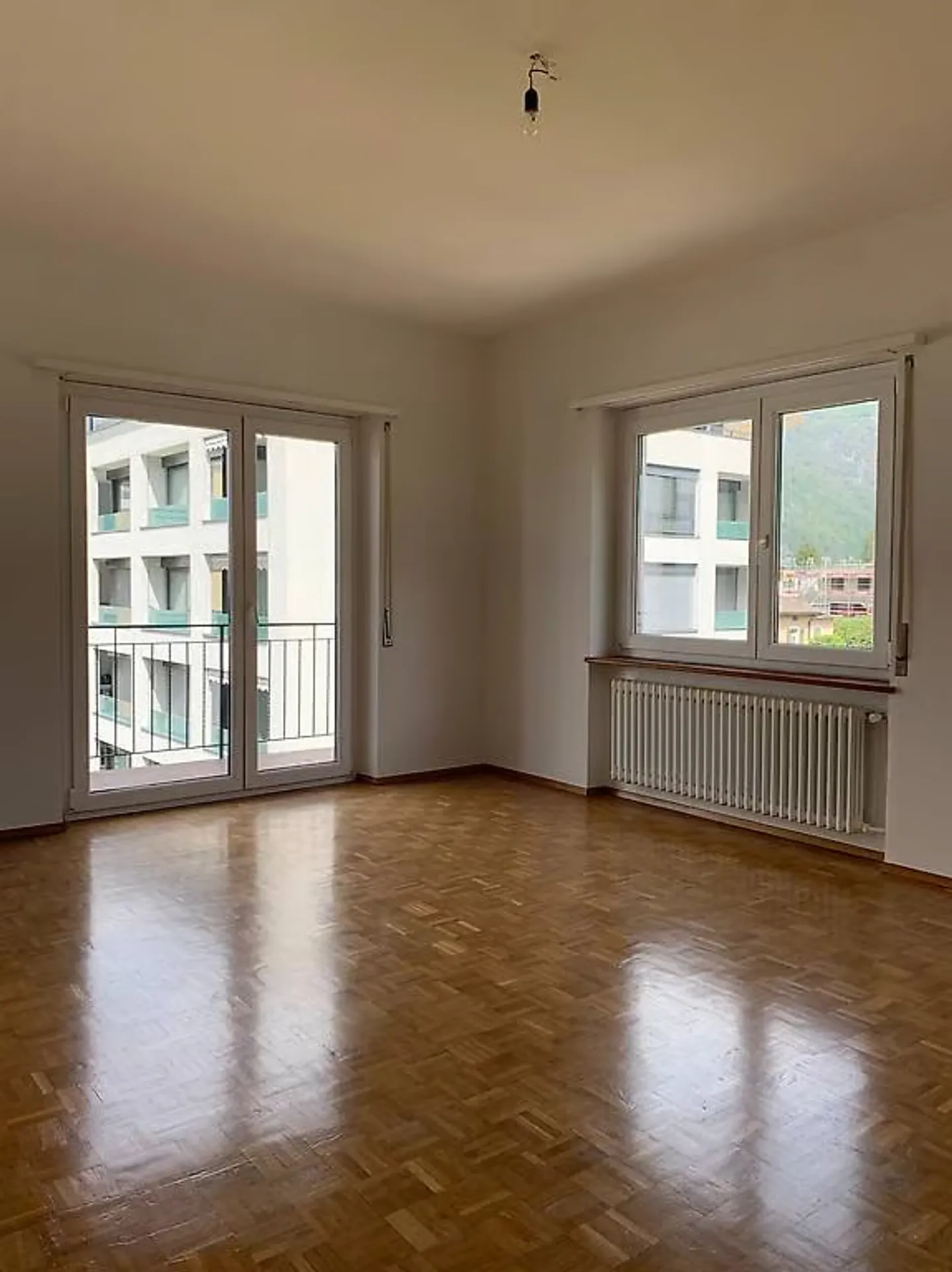 Geräumige Wohnung Nähe Zentrum - Foto 4 von 13