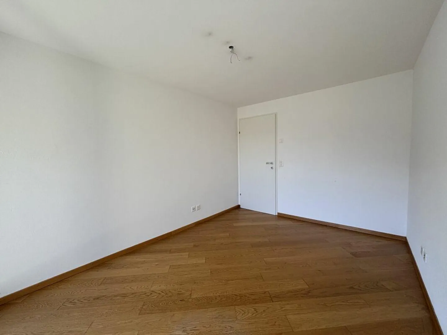 3 ½ Room Apartment 2nd Floor A8 - Photo 8 of 11