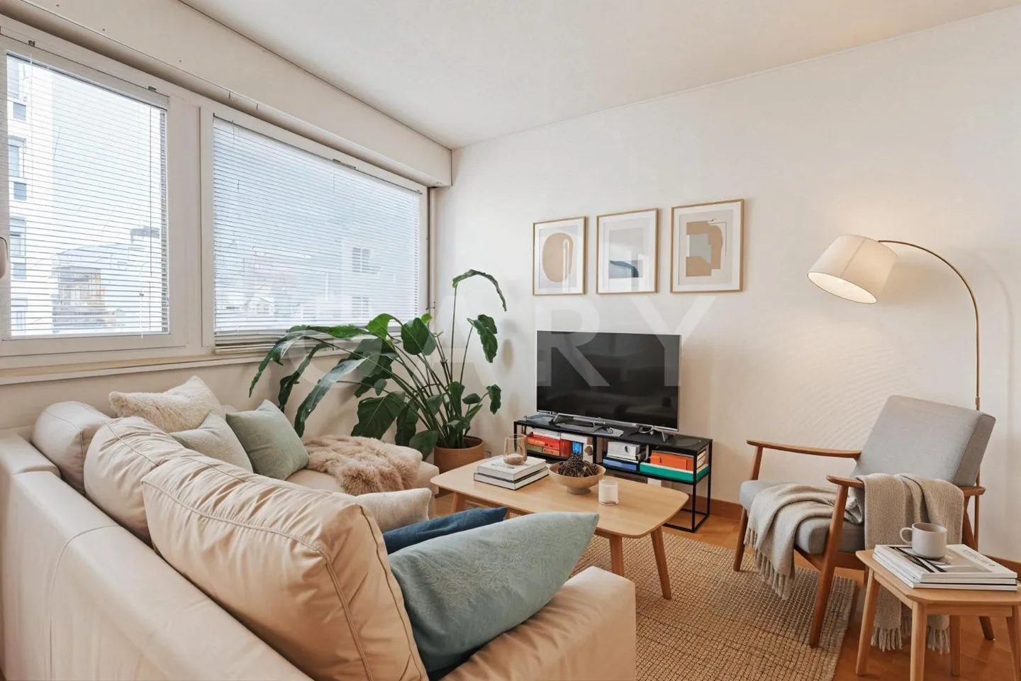 Appartement Charmant à Eaux-Vives - Photo 1 sur 7