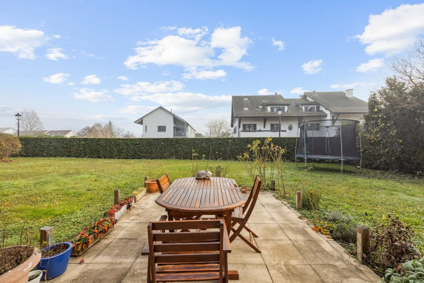 Superb Apartment with large private garden and large terrace - Photo 6 of 16