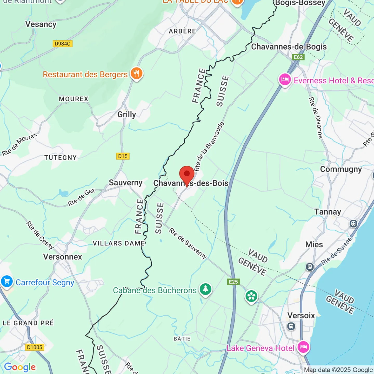 Superb Apartment with large private garden and large terrace - Photo 16 of 16