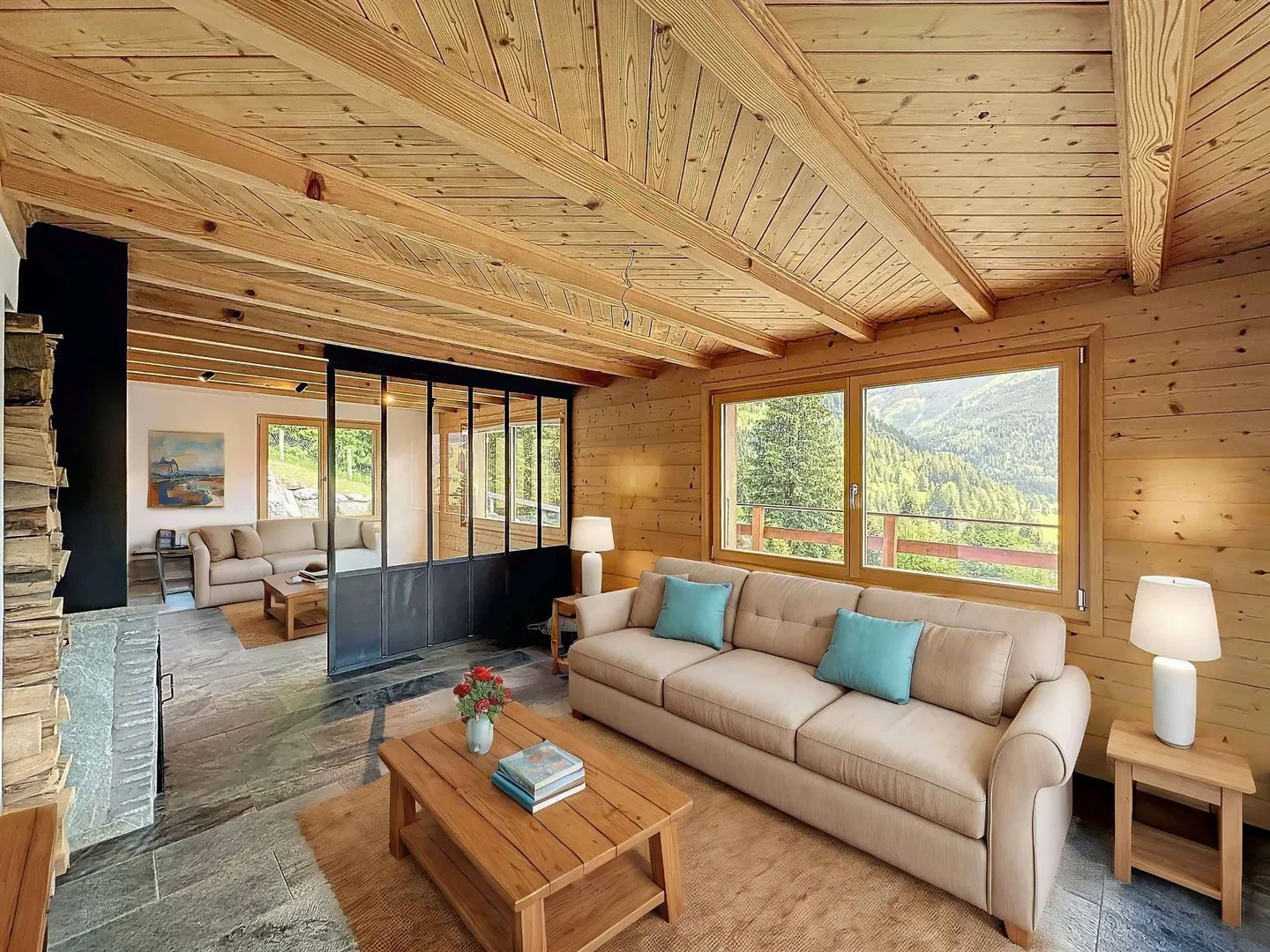 Chalet Magnificato con 7,5 Camere e Vista Mozzafiato sulle Montagne - Foto 4 di 13