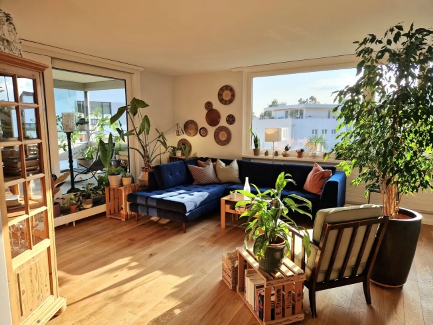 Appartamento mansardato di 4½ locali a Wallisellen (ZH), arredato, temporaneo - Foto 1 di 8