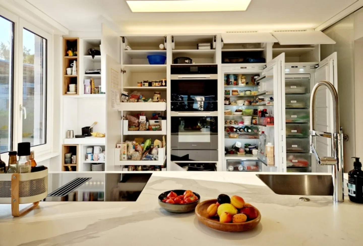 Appartamento mansardato di 4½ locali a Wallisellen (ZH), arredato, temporaneo - Foto 2 di 8