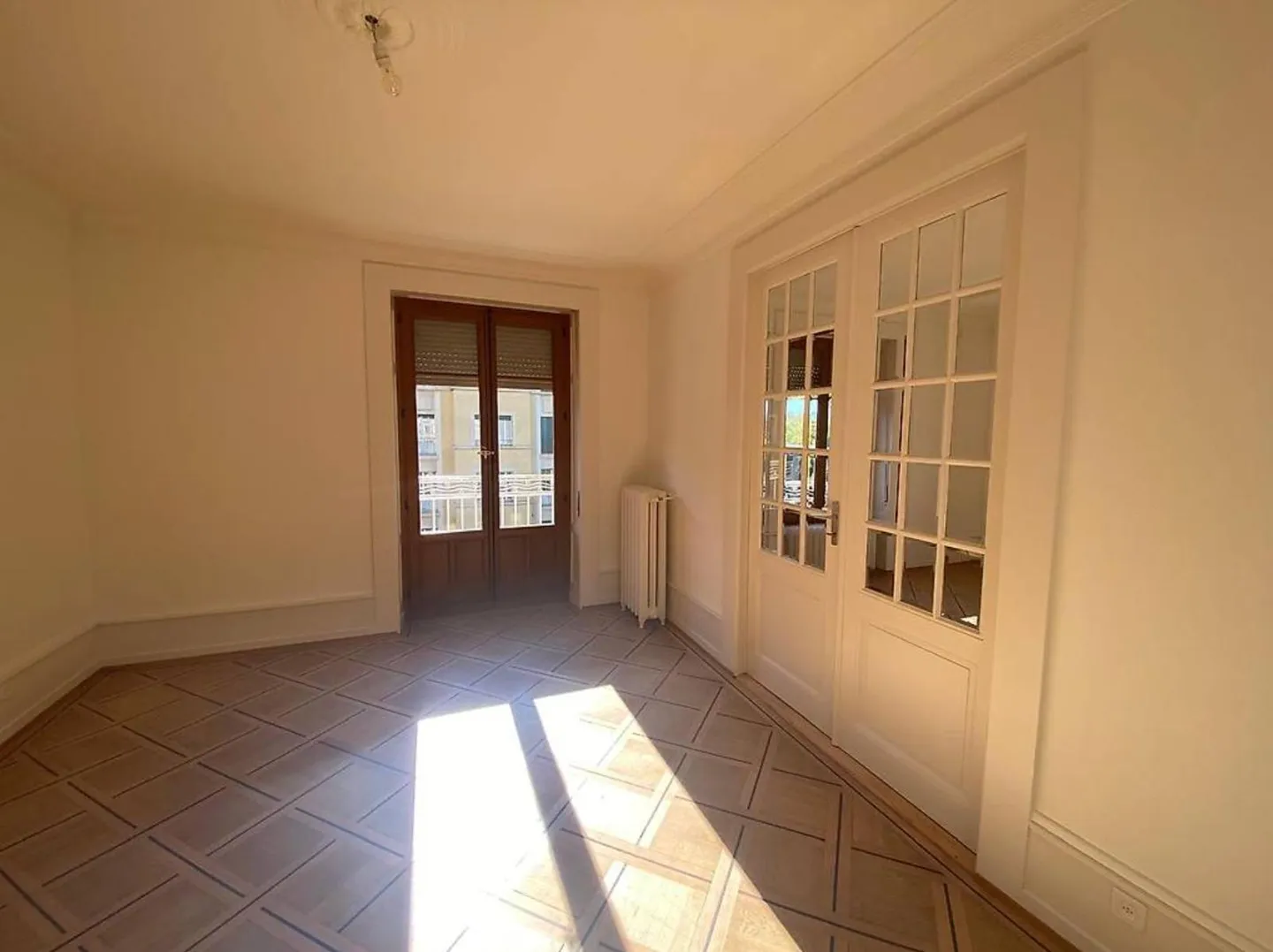 Apartment for rent - Photo 1 of 5