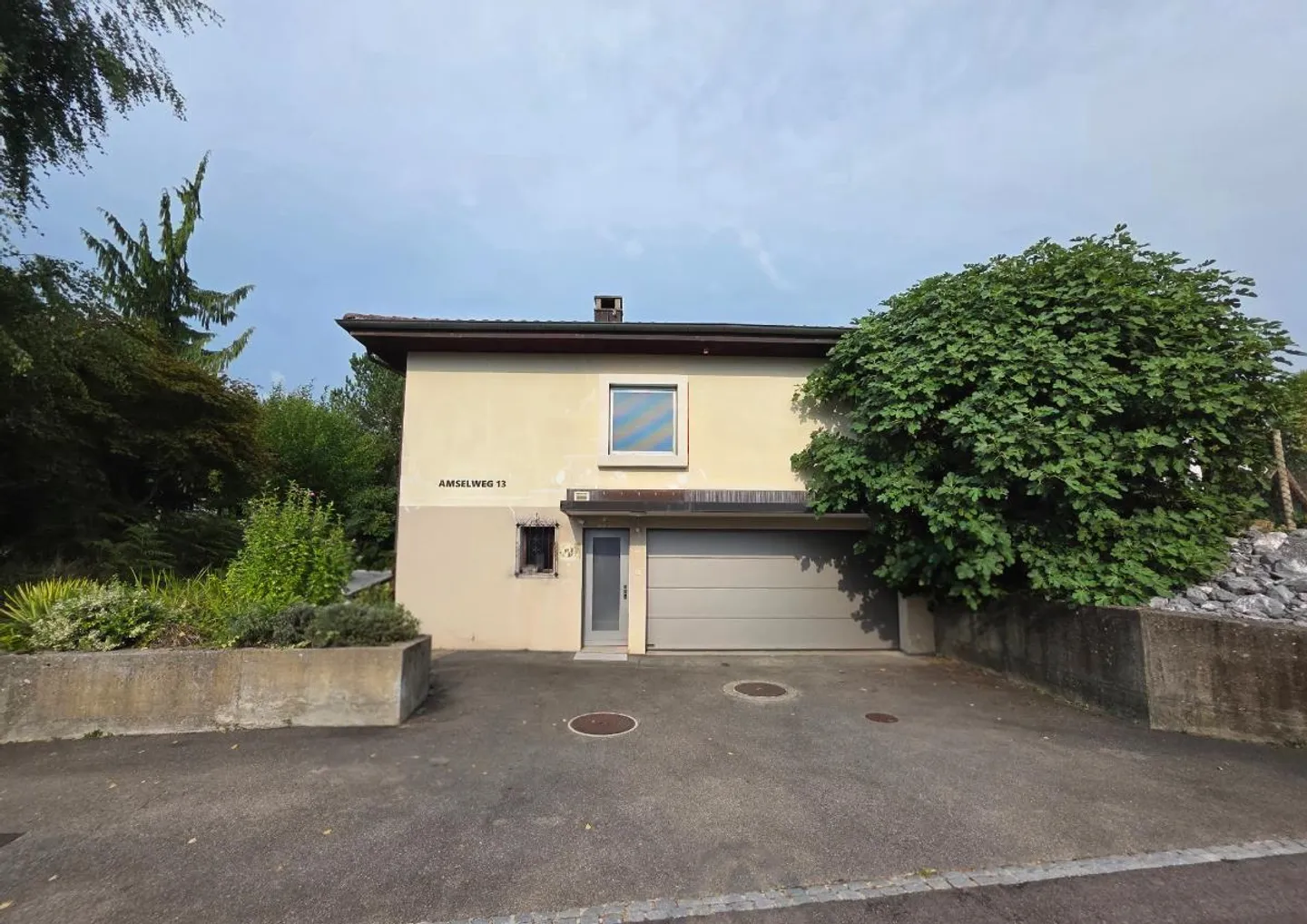 Einfamilienhaus mieten - Foto 1 von 5