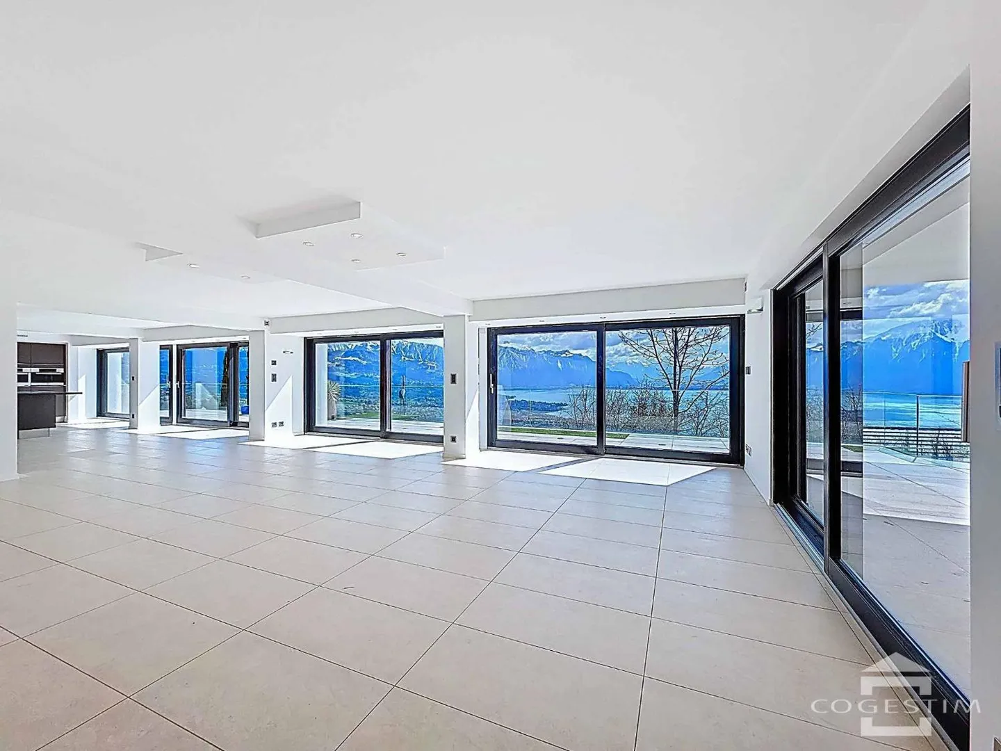 Villa contemporaine avec piscine - Photo 4 sur 11
