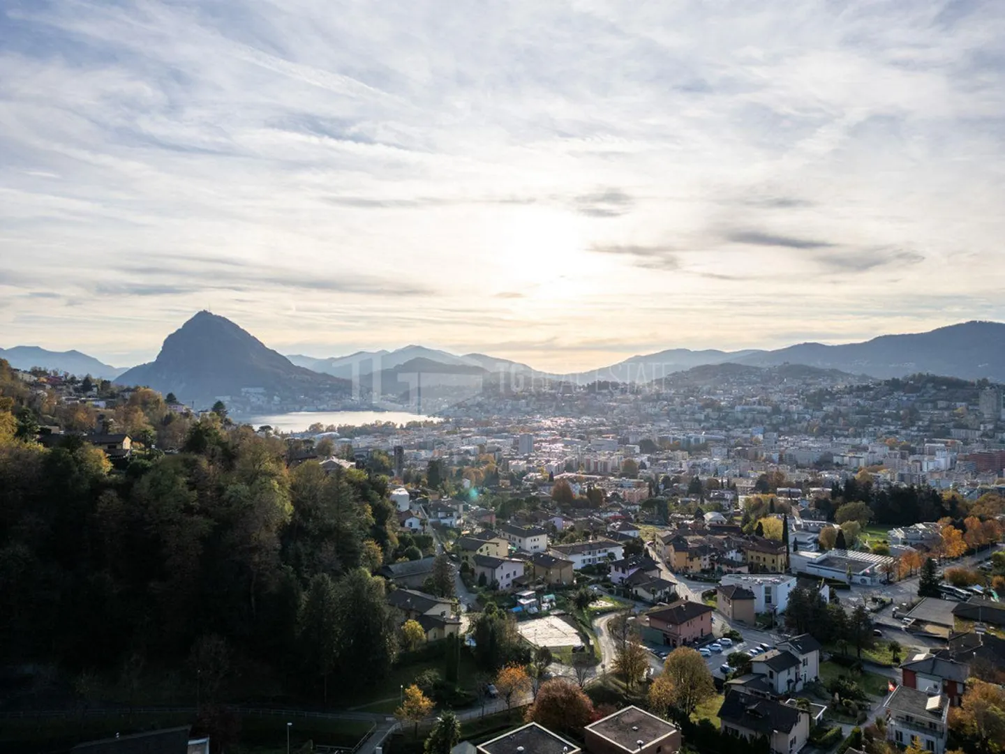 Exklusive Villa mit Seeblick - Foto 6 von 13