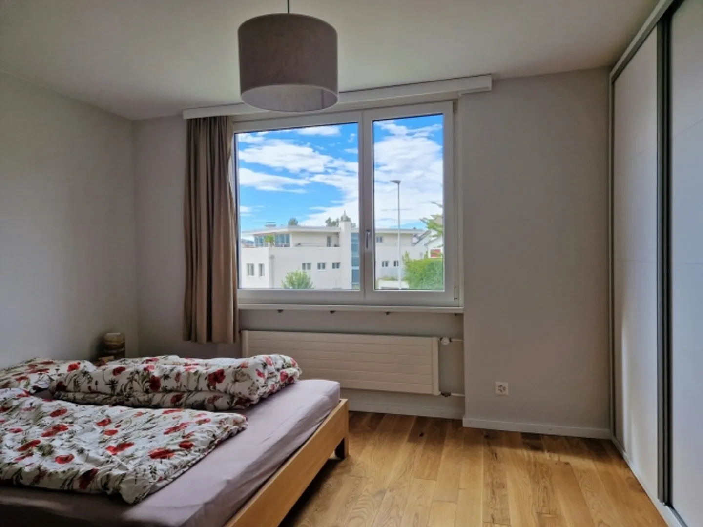 Appartamento mansardato di 4½ locali a Wallisellen (ZH), arredato, temporaneo - Foto 5 di 8