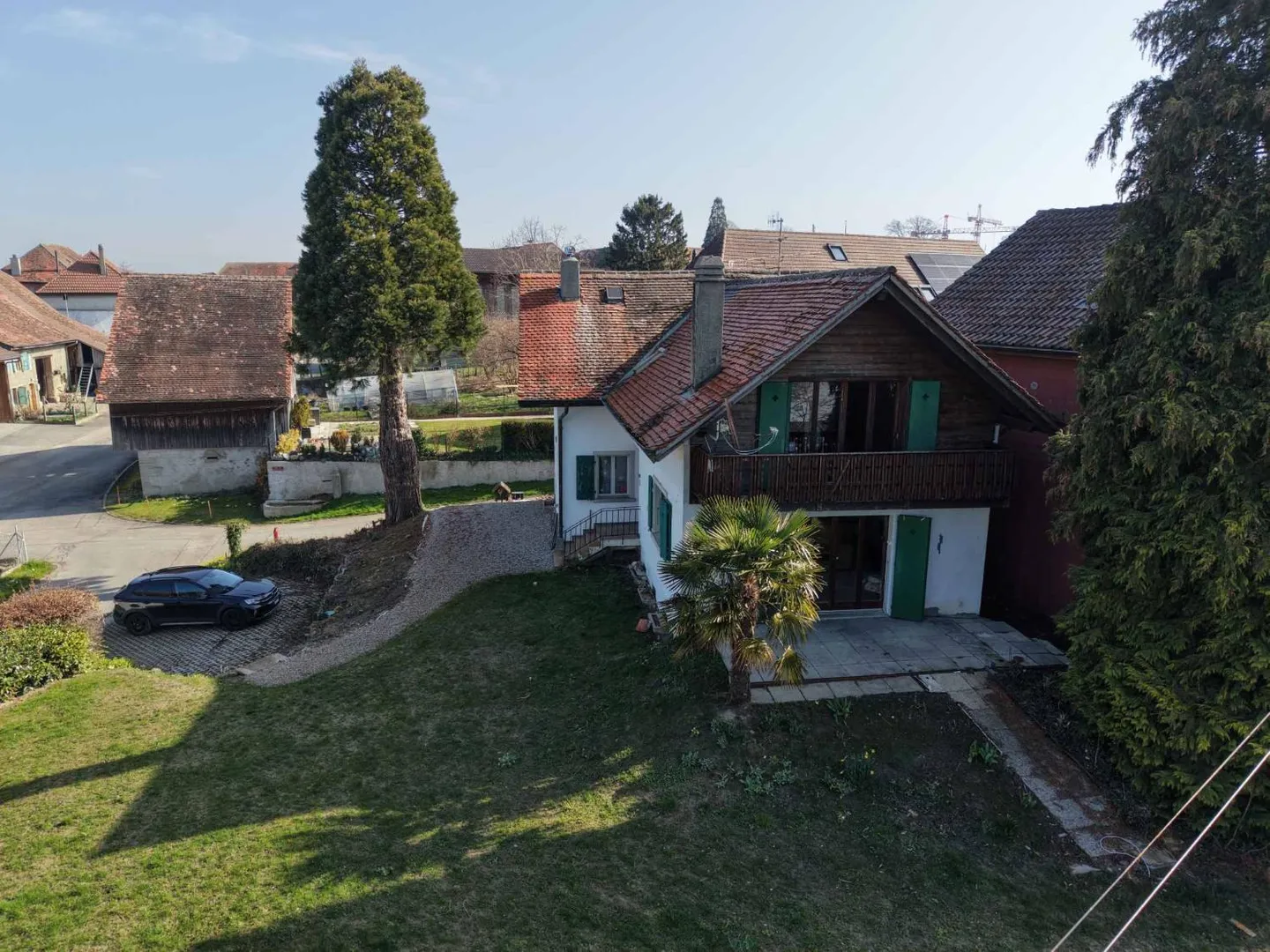 Einfamilienhaus mit Wertsteigerungspotenzial - Foto 2 von 13