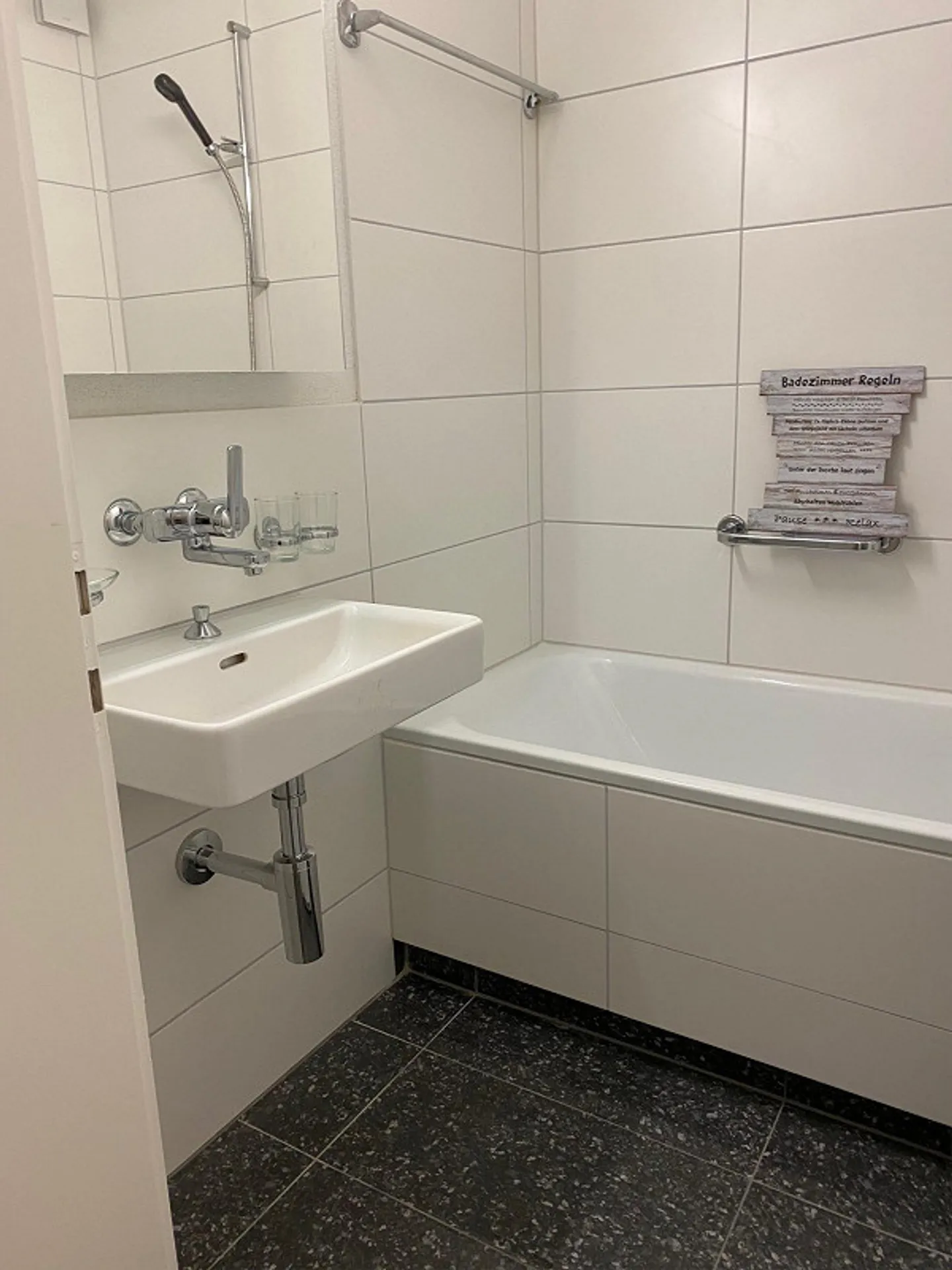 2-Zi-Wohnung ab 1. Dezember 2025 oder nach Vereinbarung - Foto 18 von 19