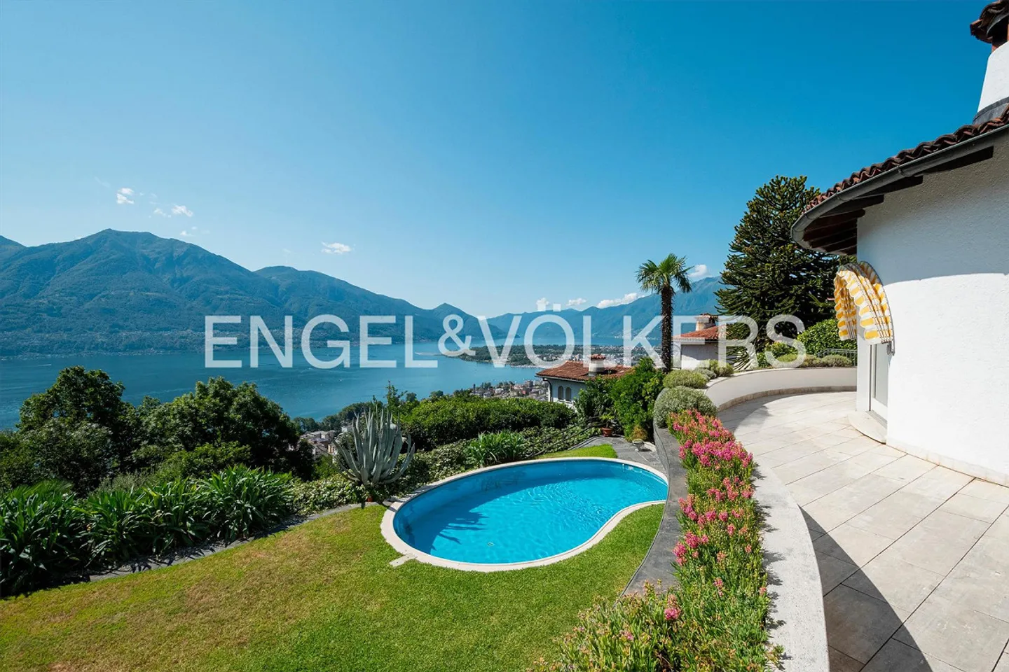 Exklusive Villa mit Seeblick - Foto 10 von 19
