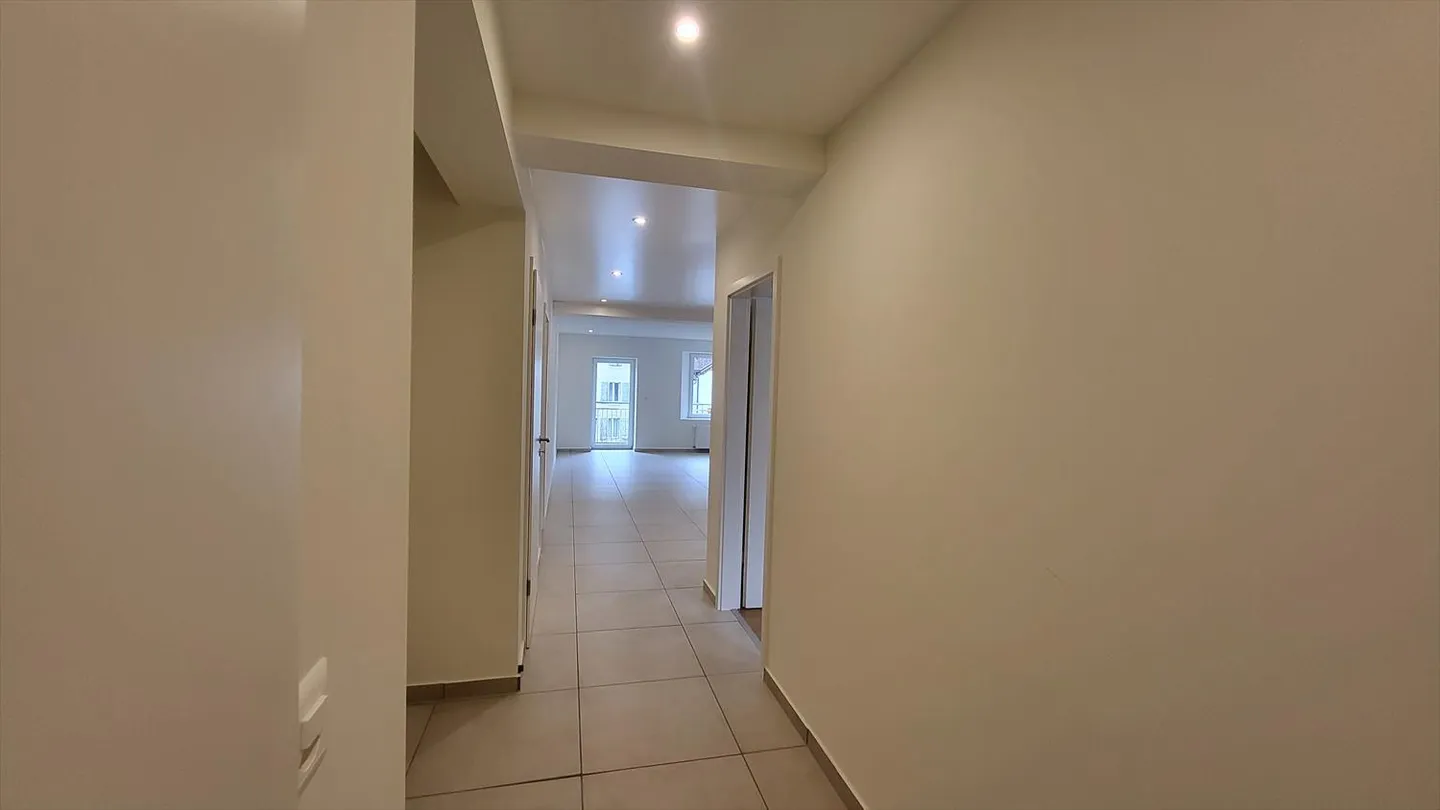 2.5 Room Apartment - Photo 6 of 7