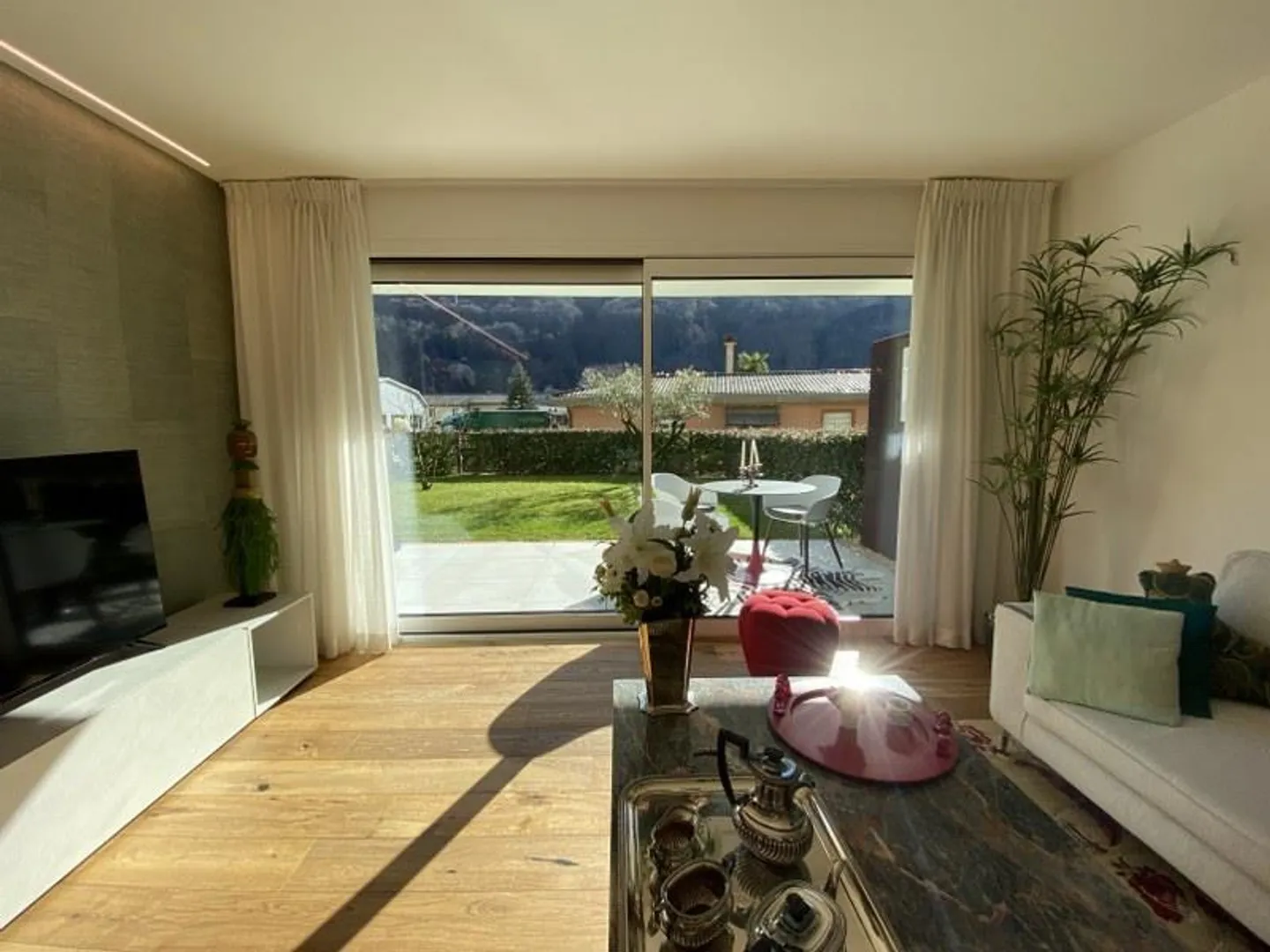 Appartamento Charmante con Giardino - Foto 3 di 11