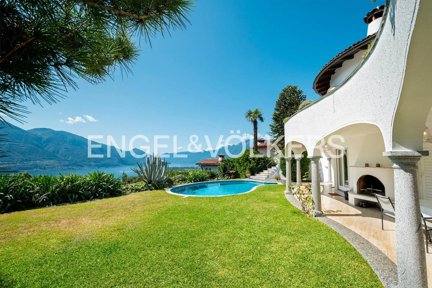 Exklusive Villa mit Seeblick - Foto 18 von 19