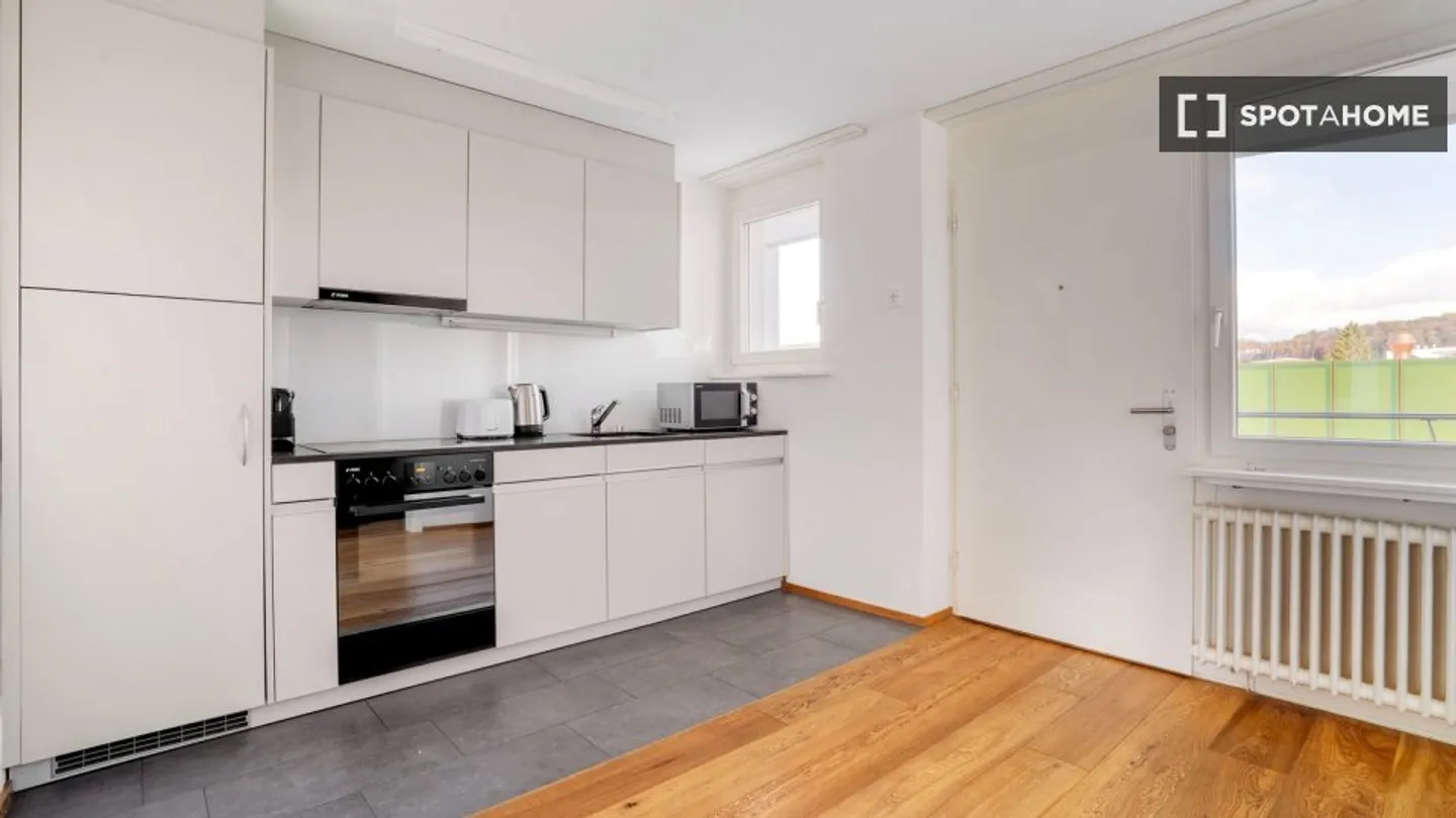 Entdecke, besichtige und miete dein neues Zuhause online mit vollem Vertrauen. - Foto 6 von 18