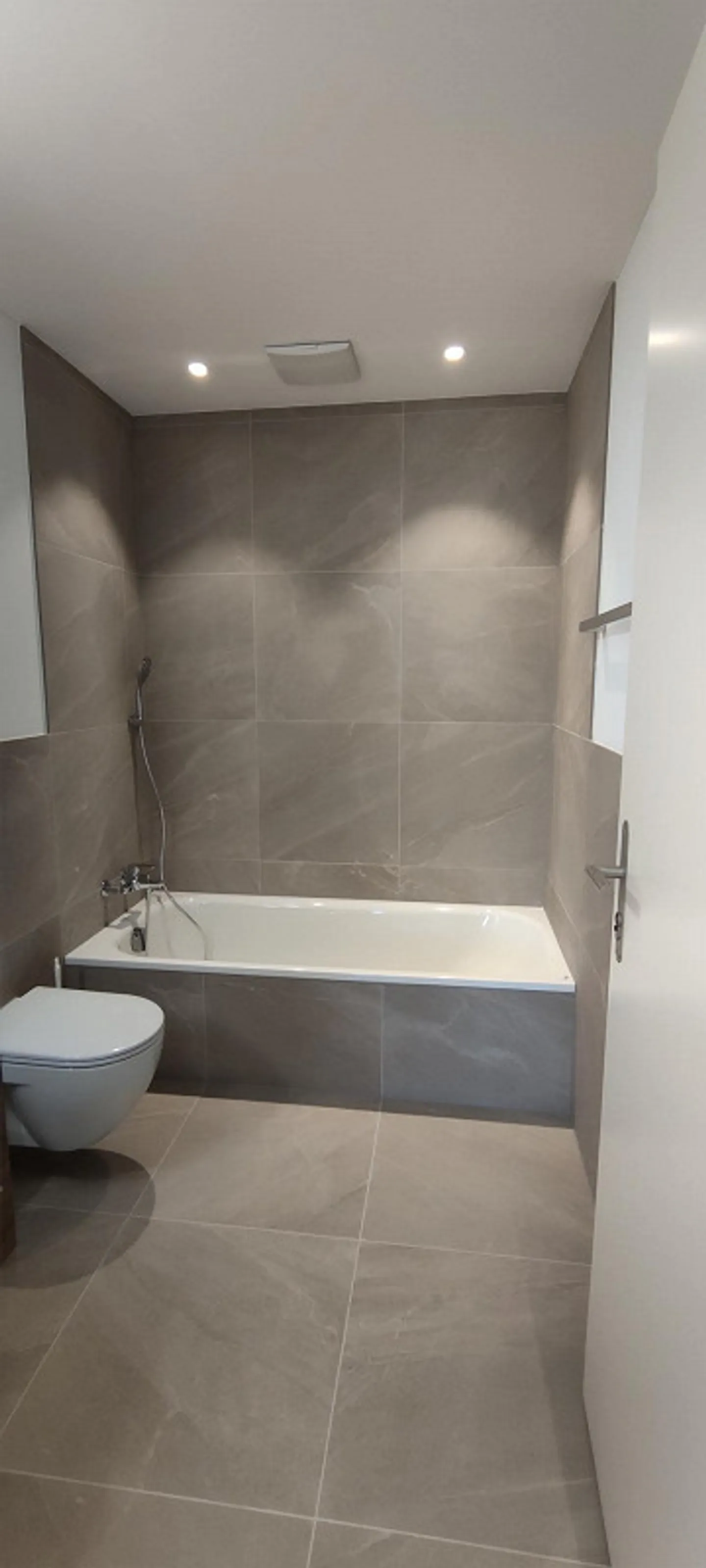 Bell'appartamento in standard di proprietà - Foto 5 di 9